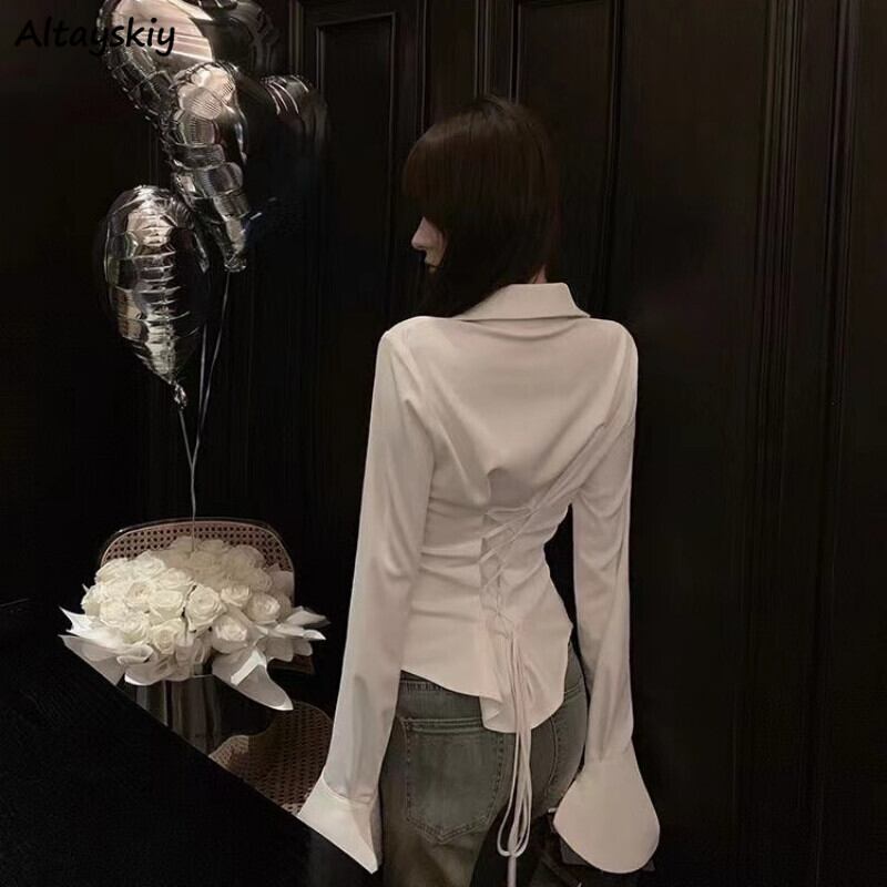 【新作】【送料無料】 シャツ女性スリムセクシーなレースアップオフィスレディース春の気質フレアスリーブファッション韓国スタイルカジュアル成熟したオールマッチイン 0389686212263