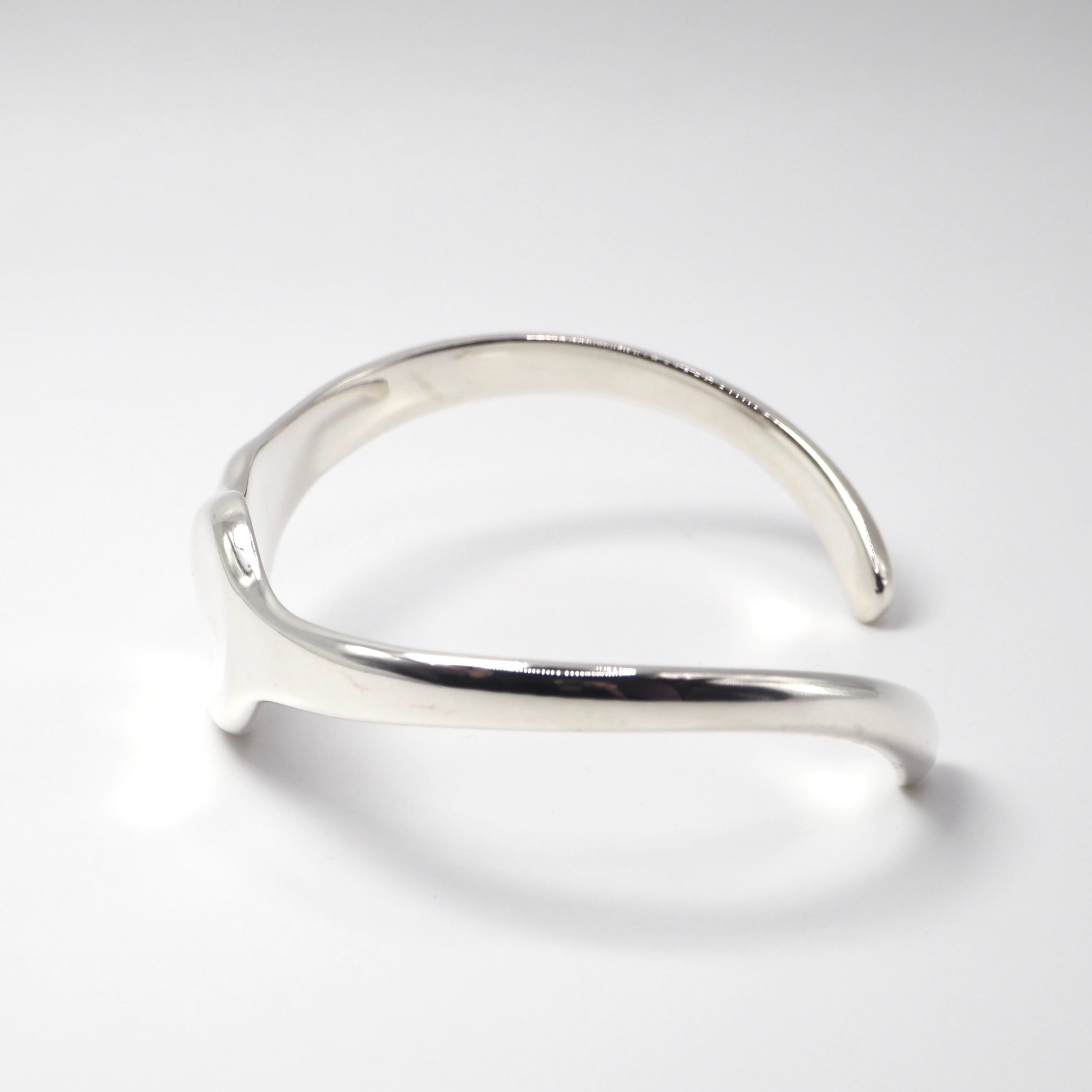 Tiffany&Co. ティファニー エルサペレッティ フルハート バングル