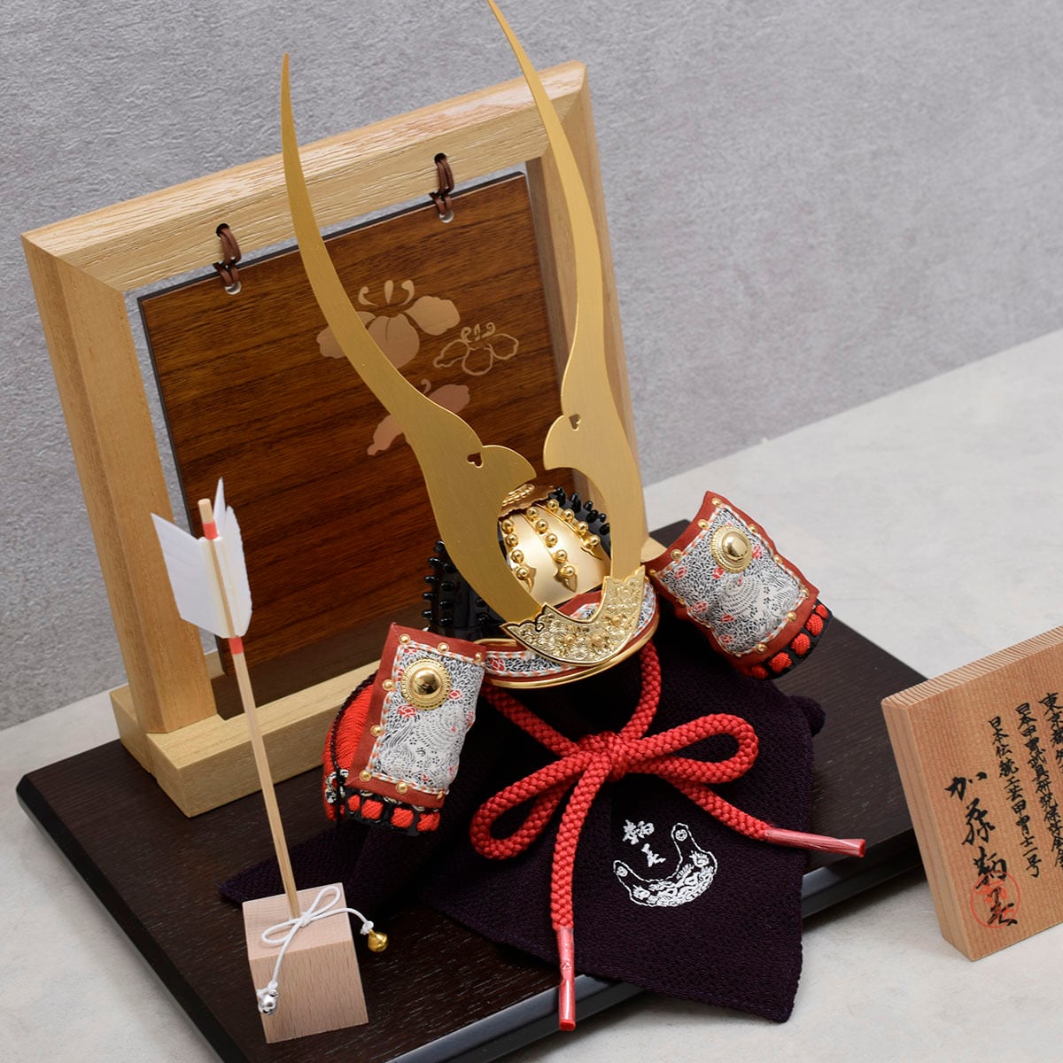 兜飾り 【真柄十郎左衛門】加藤鞆美作｜端午の節句｜五月人形