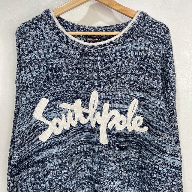 『送料無料』SOUTHPOLE サウスポール　ロゴ刺繍セーター　切り替え配色　ブルー系　XL