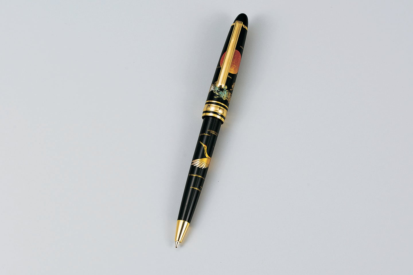 37-1007 漆芸高級ボールペン 日の出鶴 Lacquer Ballpoint Pen w 37-1007 漆芸高級ボールペン 日の出鶴 Lacquer Ballpoint Pen w