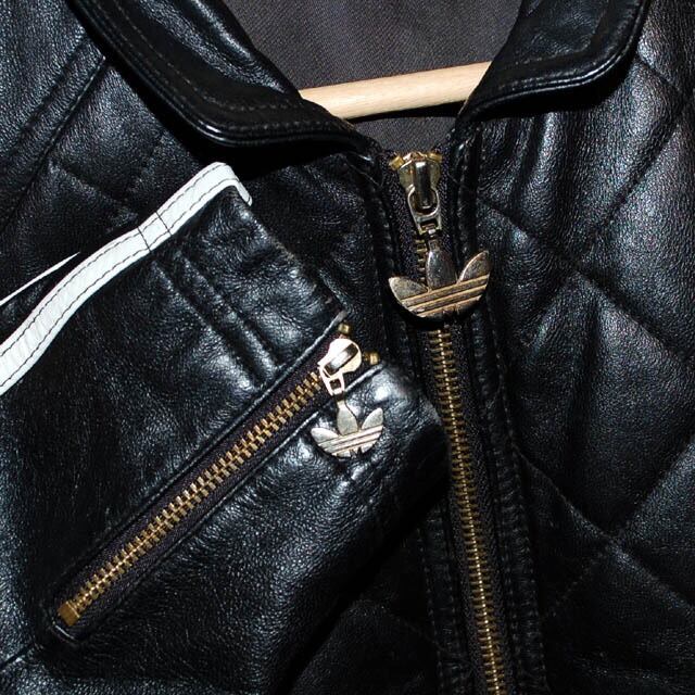 【スペシャル／adidas／80s】レザー／ジャケット　／黒タグ／ヴィンテージ 80s ADIDAS cropped leather jacket | excube.e_shop