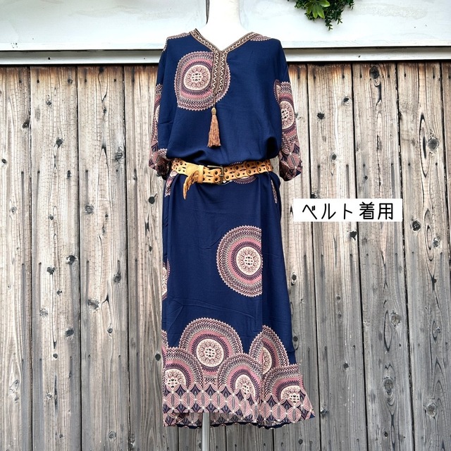 曼荼羅柄タッセルワンピース