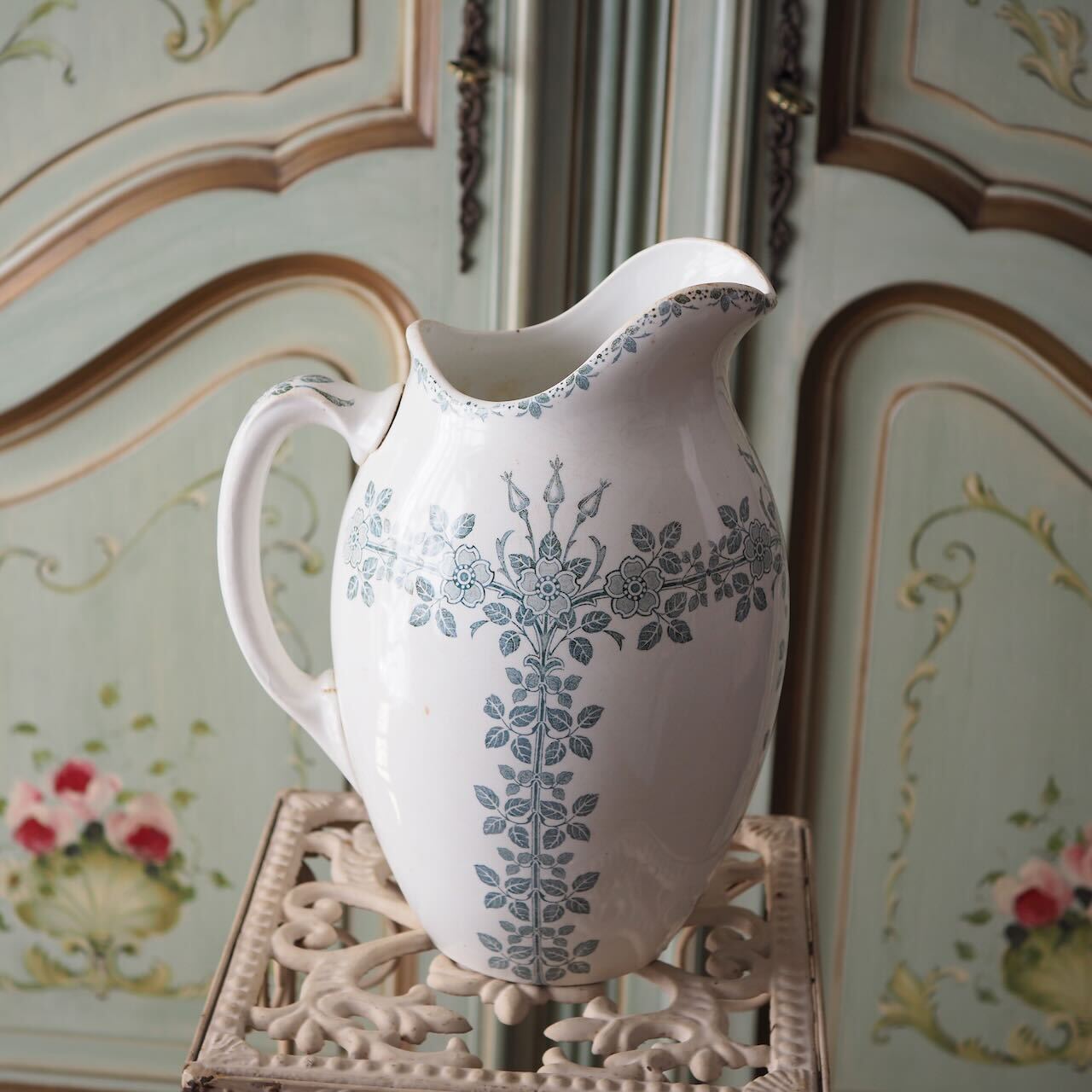 リュネヴィルの大型ピシェ "Rose"