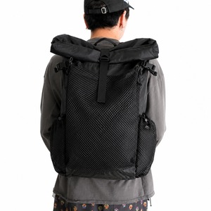 TRAIL BUM FAB 軽量バックパック 25L ロールトップ 小型BUMMERモデル SWSTB080068 トレイルバム BLACK