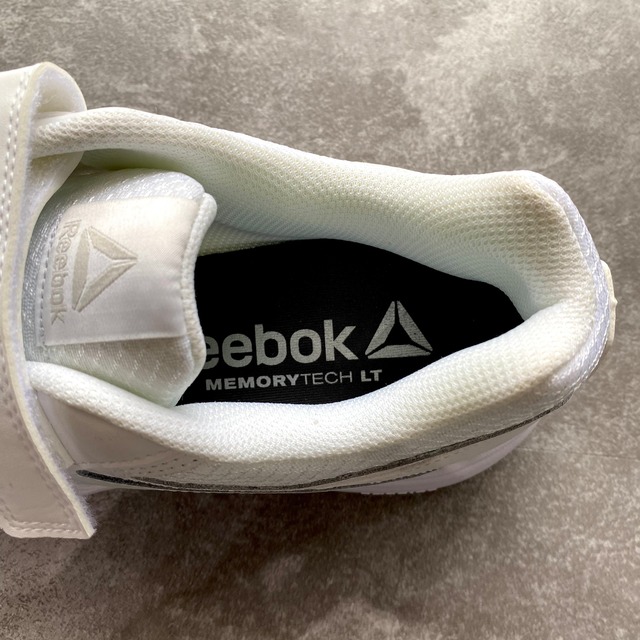 new "Reebok" work n cushion 3.0 | WEDGE ONLINE