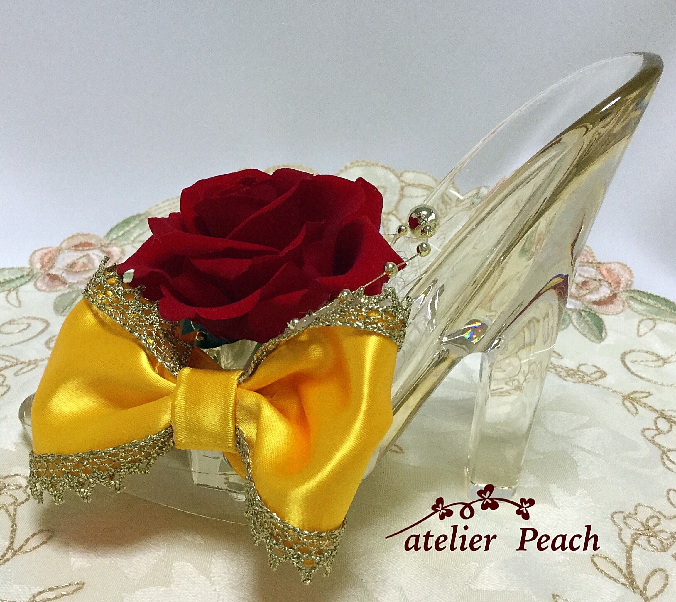 プリンセスの靴 ・一輪の赤いバラ』リングピローにも | アトリエpeach