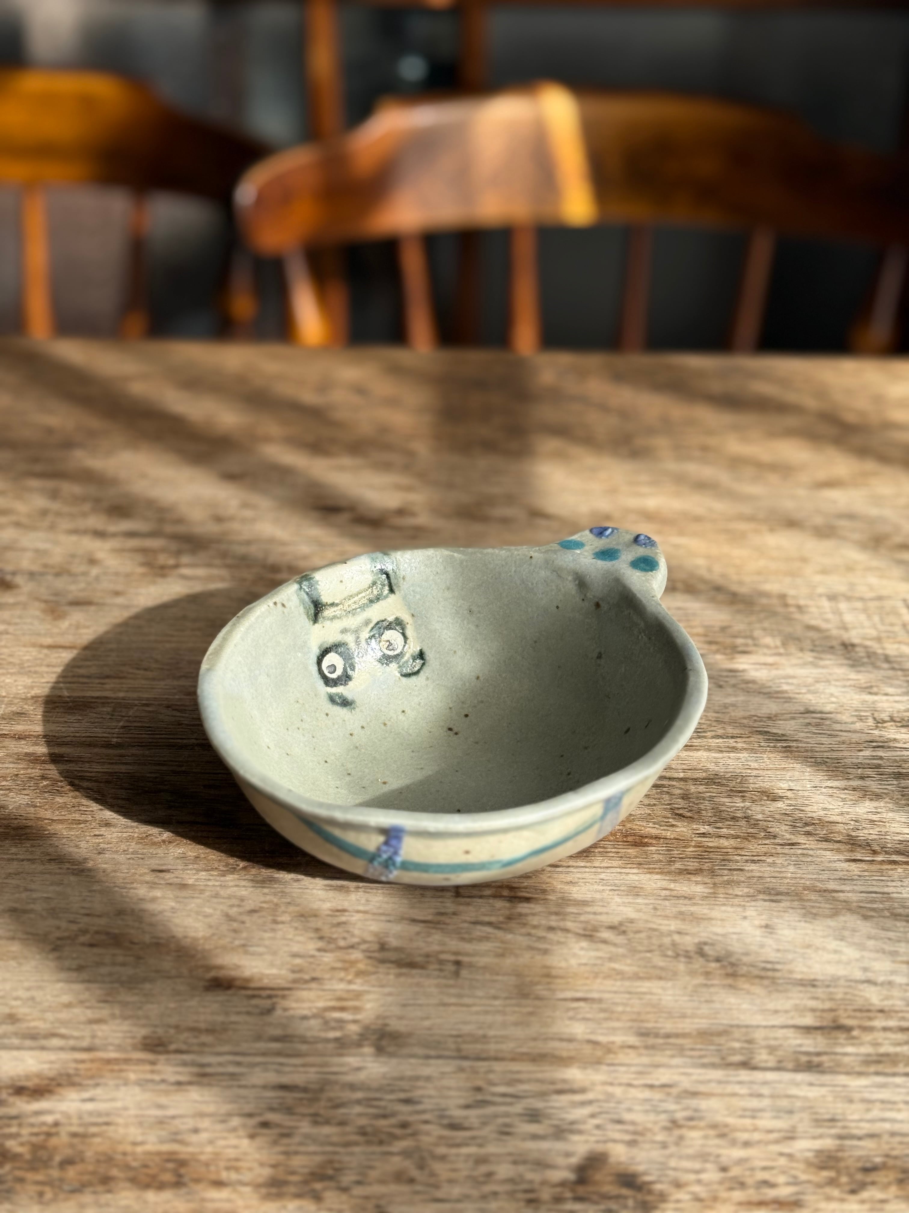 砥部焼/中田窯/7寸リム皿（釉裏紅）/輪花・加彩（オレンジ） | うつわ