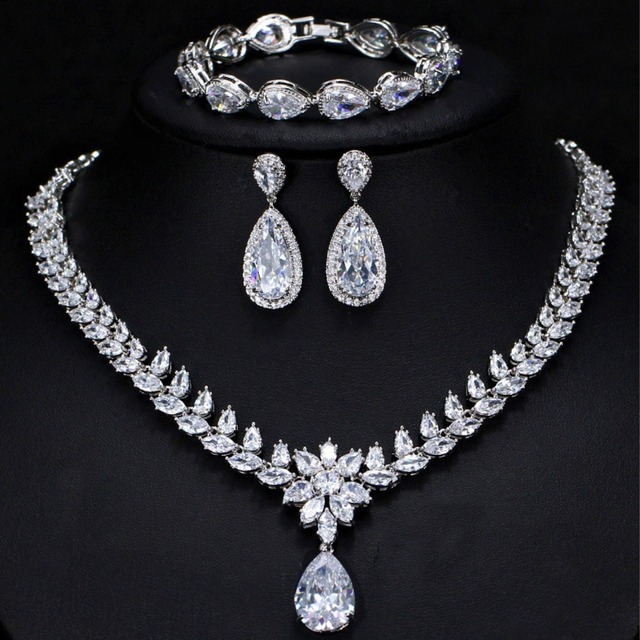 ジルコニア ジュエリーネックレスピアスブレスレット3点セット CL0167