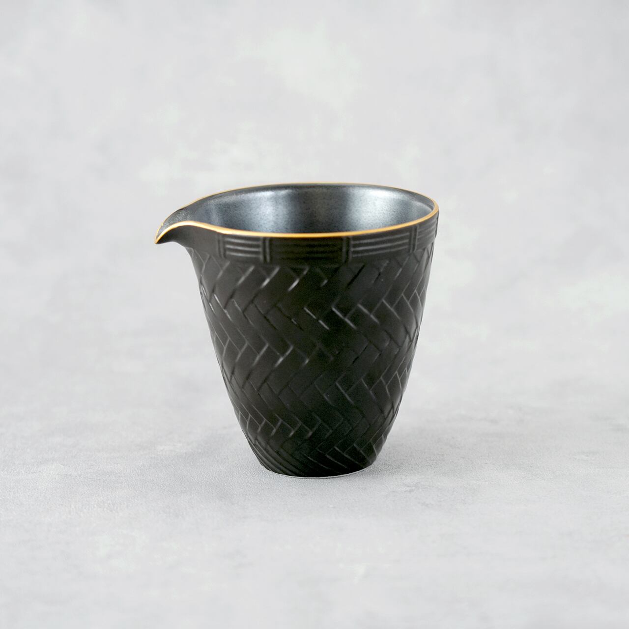 貝山窯］黒縁金 かご彫り片口酒器 | フラッグス