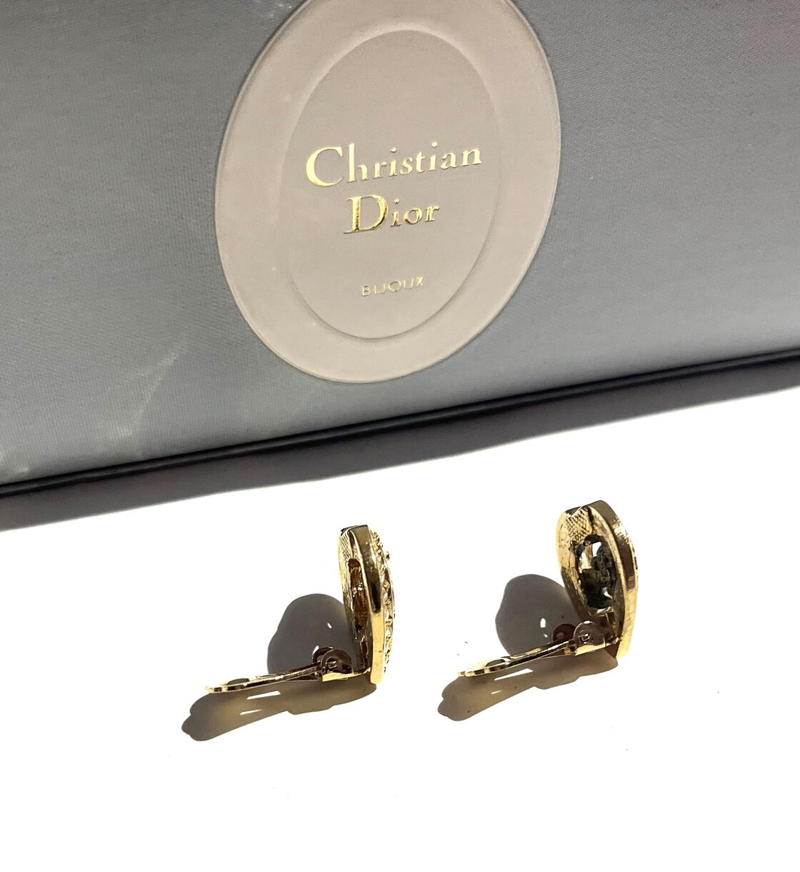 Christian Dior 】1425 DIOR ハートロゴイヤリング クリスチャン 