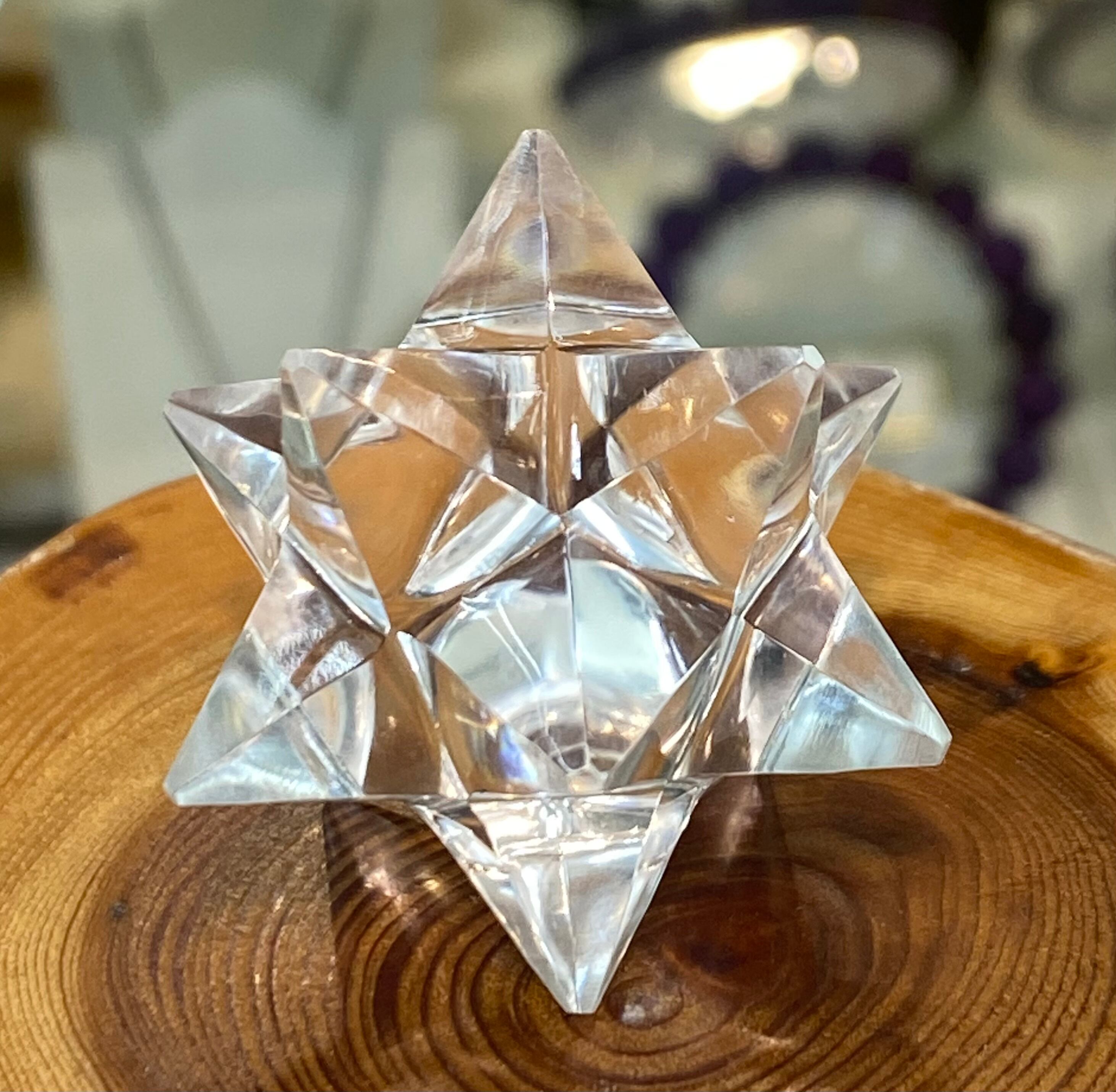 水晶彫刻 | 水晶・天然石アクセサリーのお店 Takara石