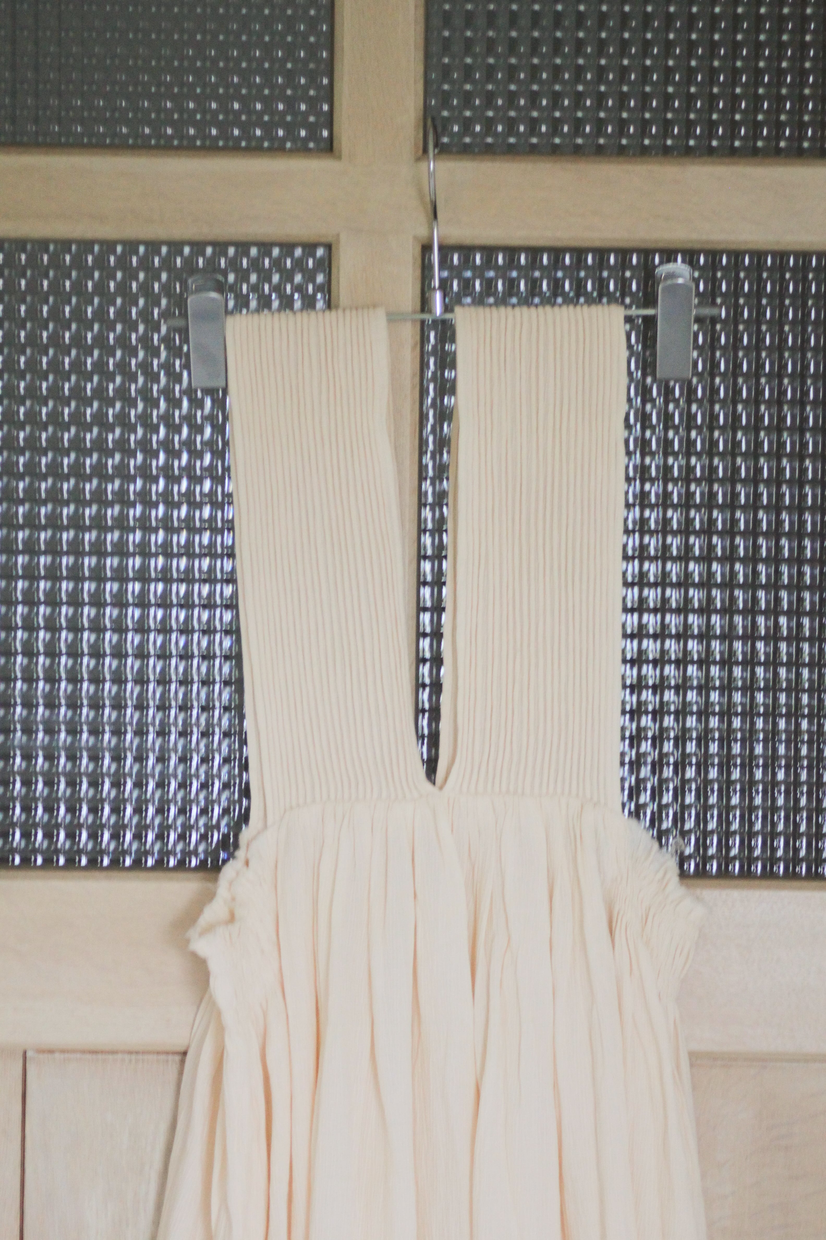 hella】cotton crepe gather top | GooROUGH