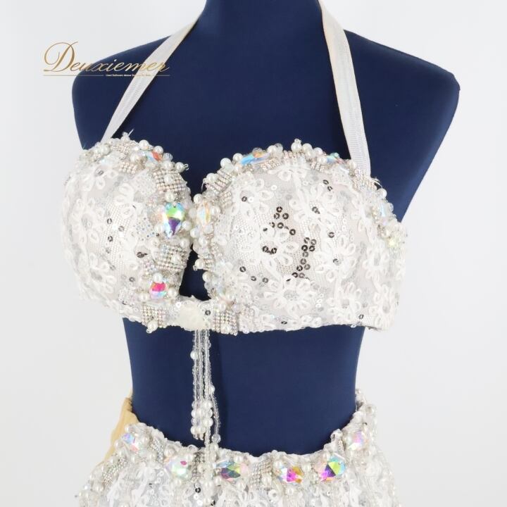 ベリーダンス オリエンタル 衣装 上下セット ホワイト系 白 シルバー