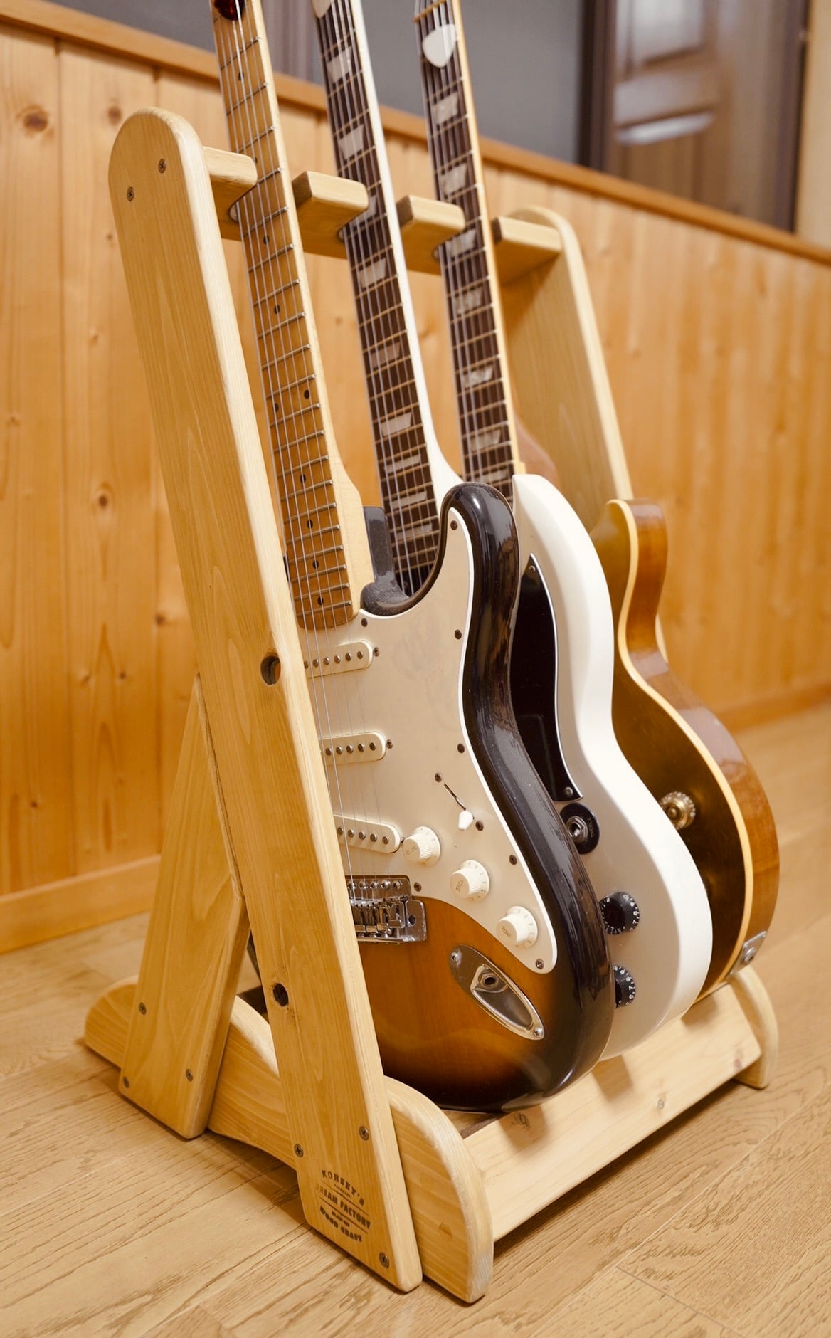 Wooden Guitar Stand 木製 ギタースタンド ナチュラル - ギター