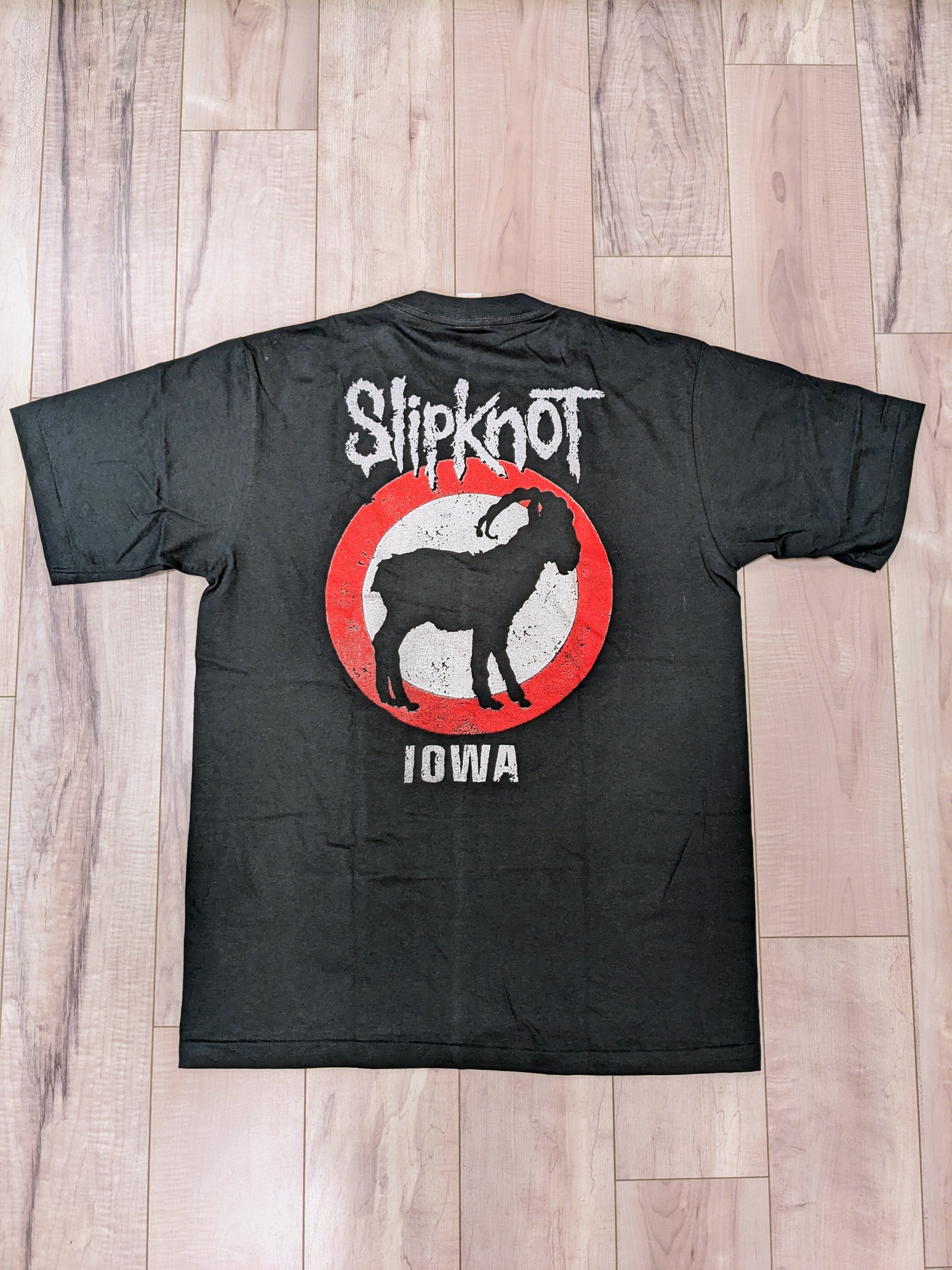 Slipknot / スリップノット】 Tシャツ / ビンテージ加工 Slipknot / スリップノット】 Tシャツ / ビンテージ加工