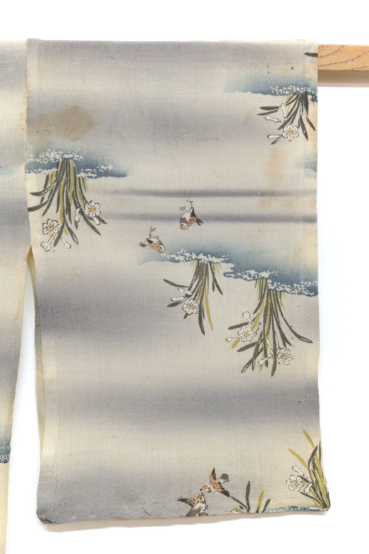 3323 子ども着物 アンティーク着物 雀 水仙 明治時代 江戸縮緬