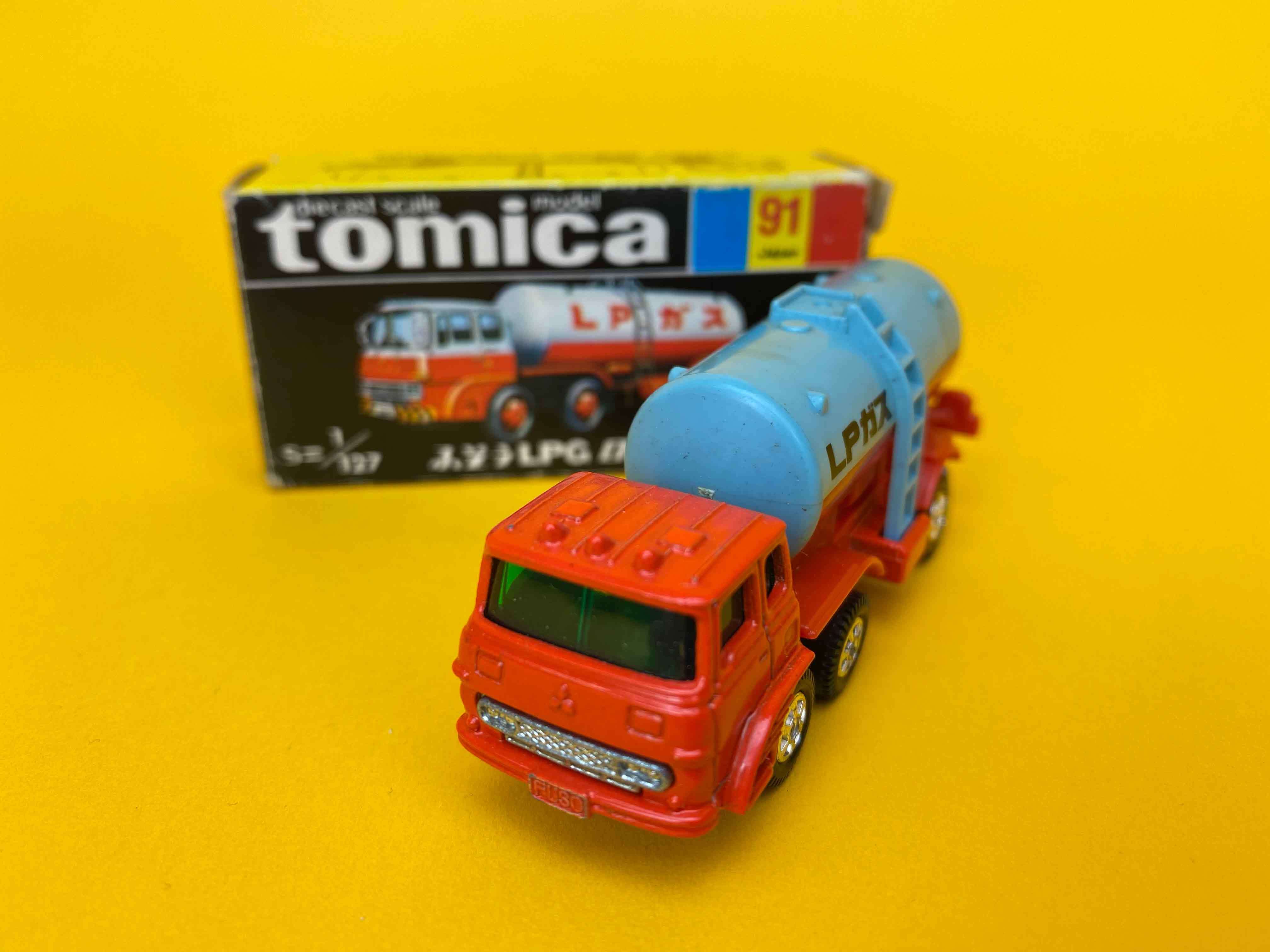 TOMICA　トミカ　ふそう　LPGローリー