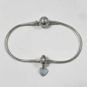 Pandora Moments 925 Silver Snake Chain Bracelet With Heart Charm