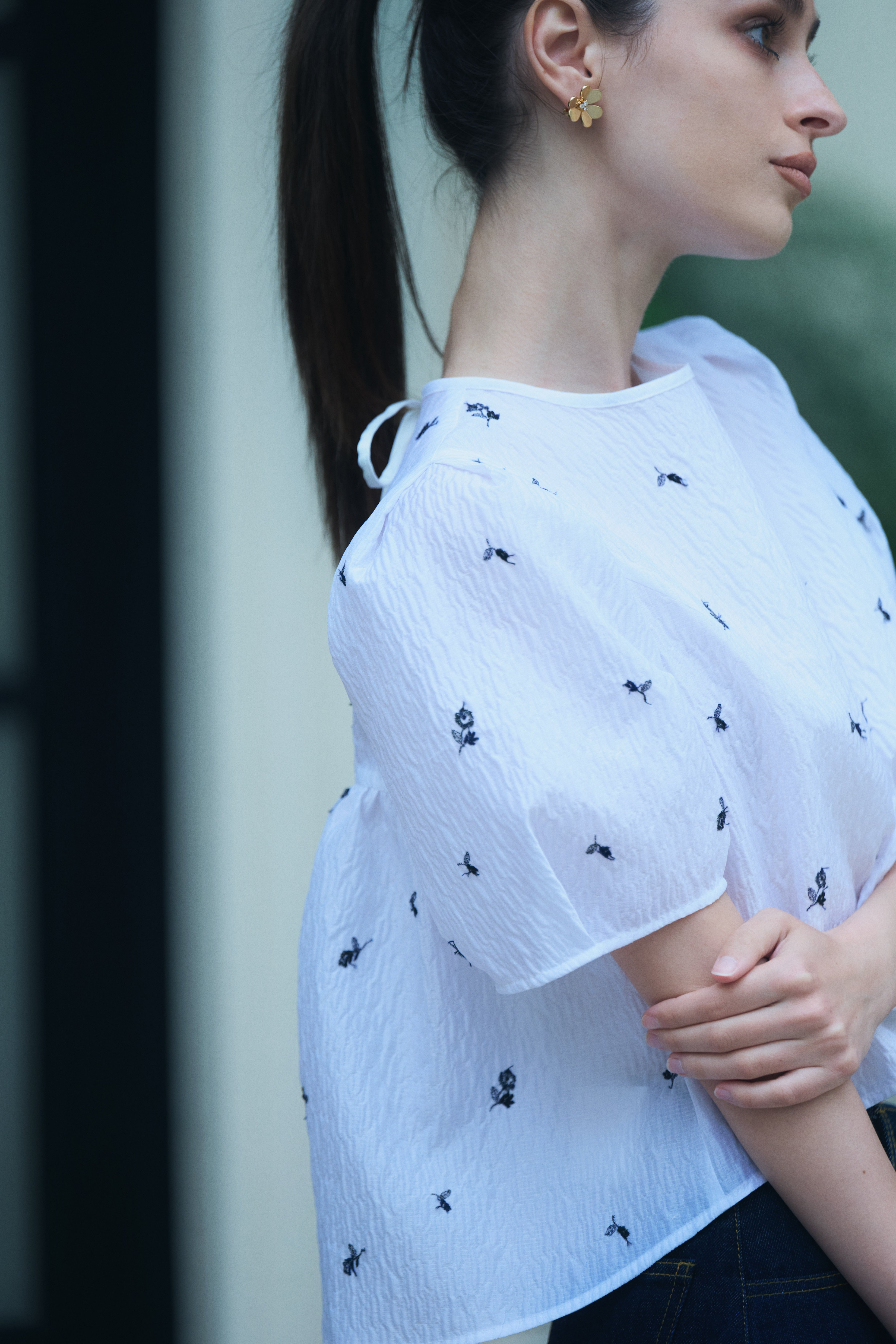 新品 BLUELEA EMBROIDERYJACQUARDBLOUSE ブルレア Embroidery jacquard blouse | Bluelea