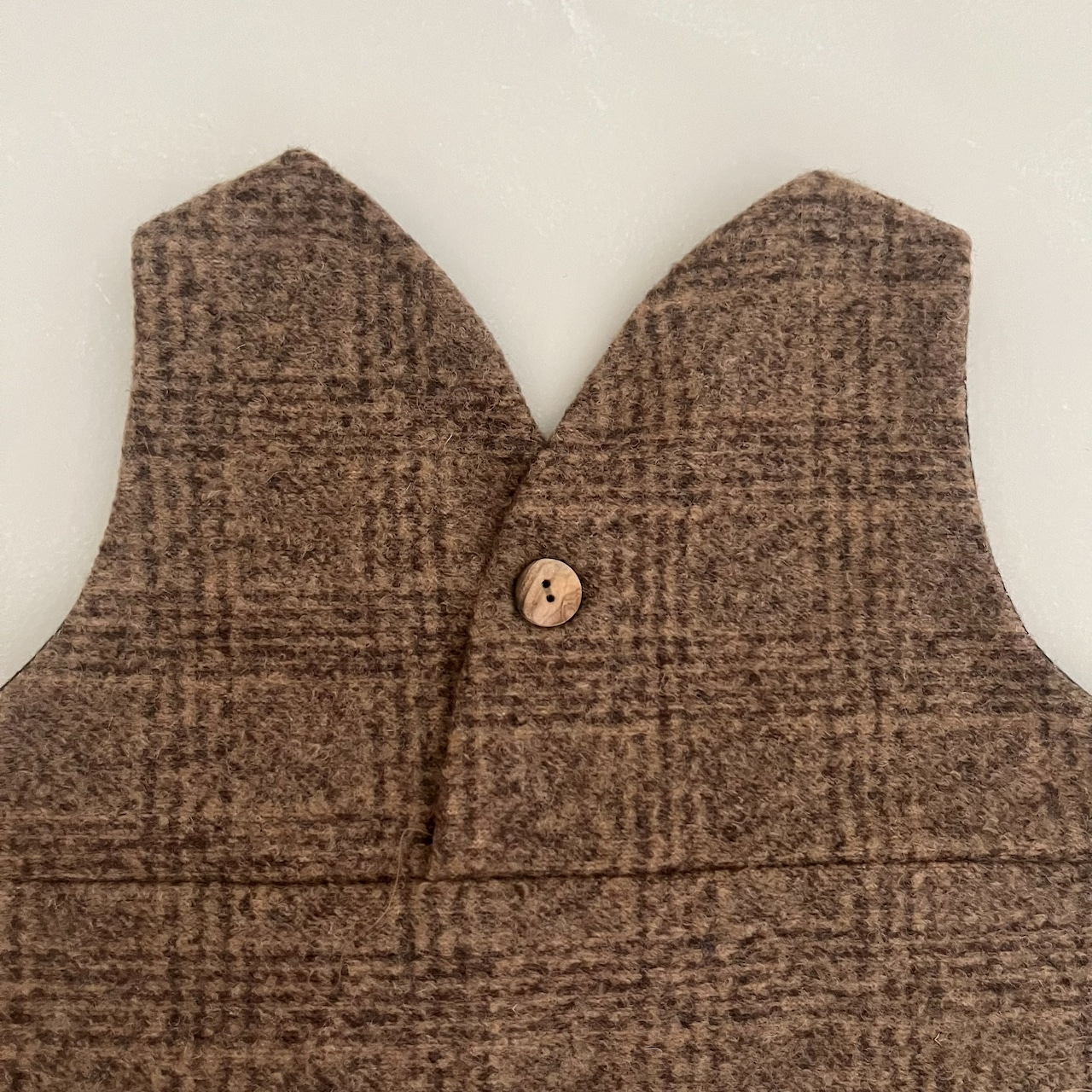 HELLOLUPO APRON SKIRT - Mocha Mousse