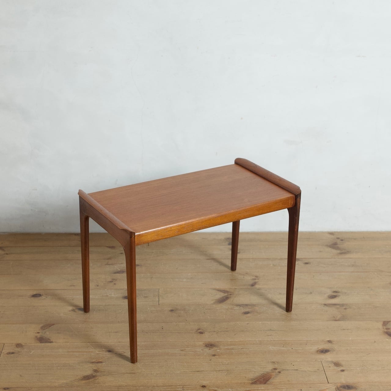 Danish Side Table / ダニッシュ サイド テーブル 〈コーヒーテーブル