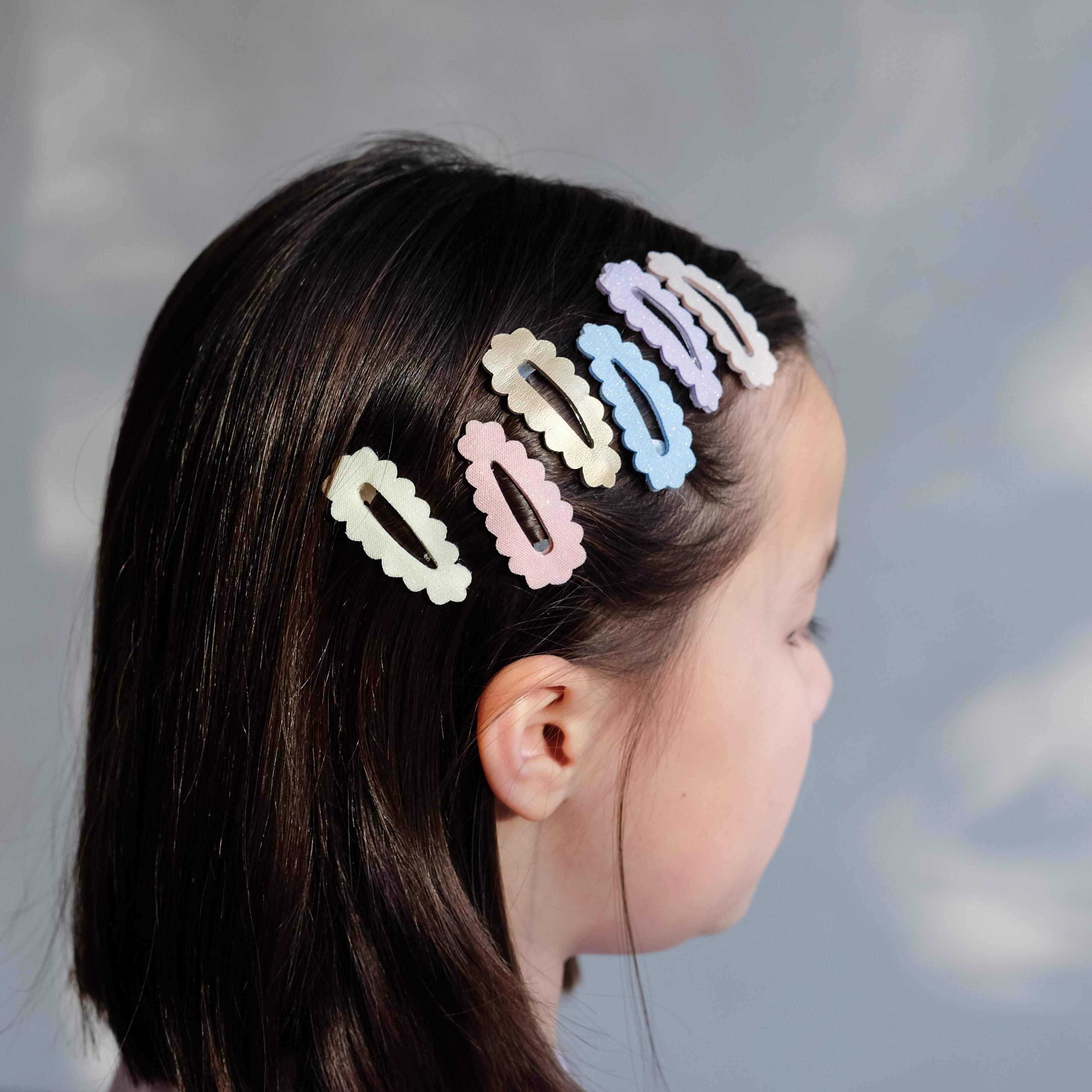 SCALLOPED SPARKLE MINI CLIC CLACS_162050 38