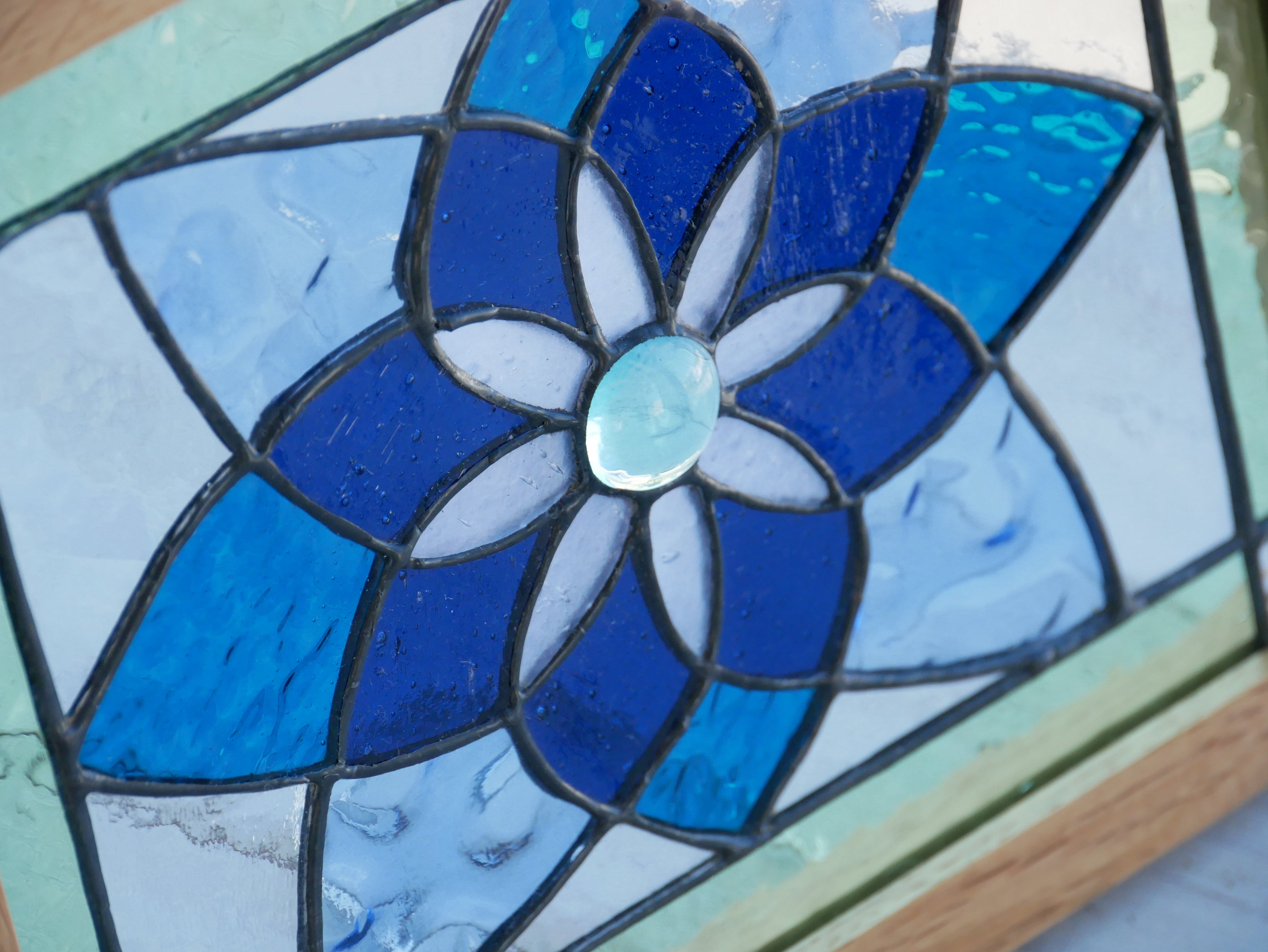 青い花のパネル HK | ステンドグラス工房かわもと ネットショップ