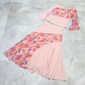 社交ダンス 衣装 ICHIOKU イチオク ツーピース セットアップ 上下セット レッスンウェア ピンク系 トップス スカート 花 花柄 ホログラム キラキラ 伸縮 ストレッチ 練習 レッスン 紫 黄 白 華やか パーティー パープル系 イエロー系 ホワイト系
