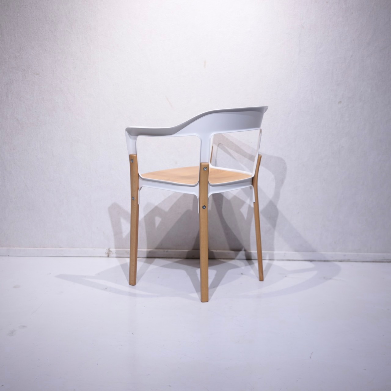 Magis マジス STEELWOOD CHAIR スティールウッド チェア ダイニングチェア アームチェア 椅子 チェア モダン 北欧 ナチュラル