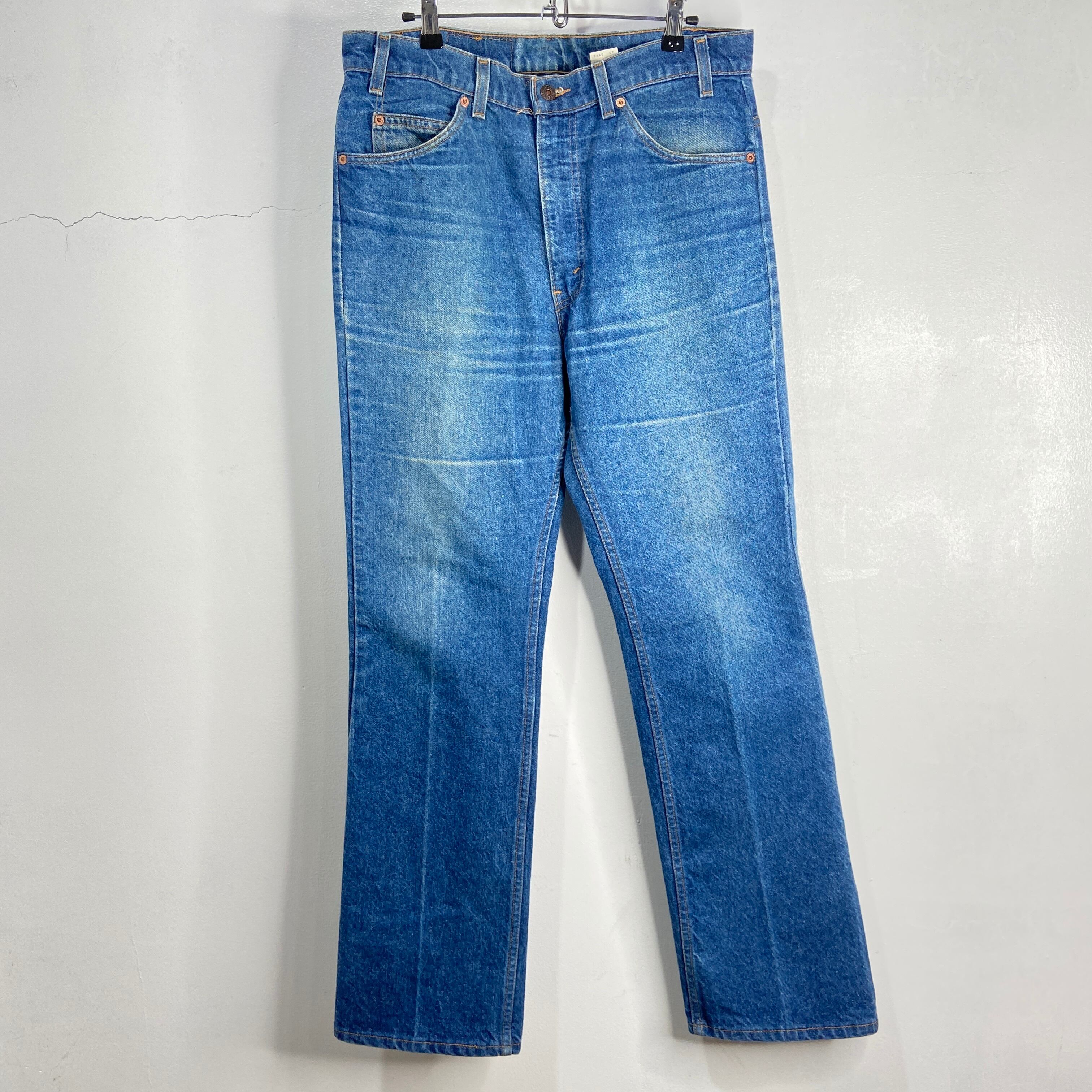 送料無料』Levi