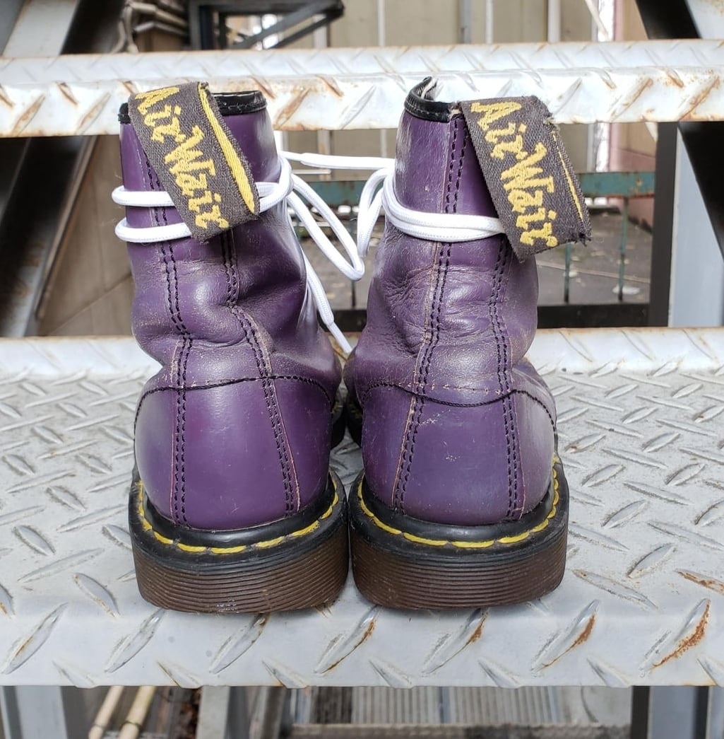 上品 希少イングランド製【Dr.Martens】8ホールブーツドクターマーチン