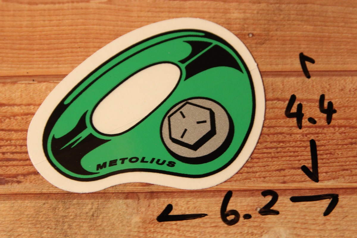 METOLIUS / メトリウス [6] | かいちゅうザッカ [ アウトドア ブランド ステッカー通販のお店 ]