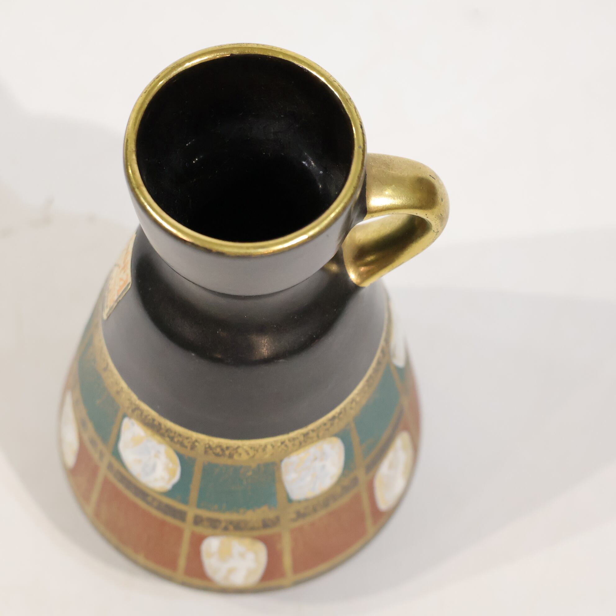 Dümler＆Breiden-- 16.1cm | Fat Lava & German Art Pottery