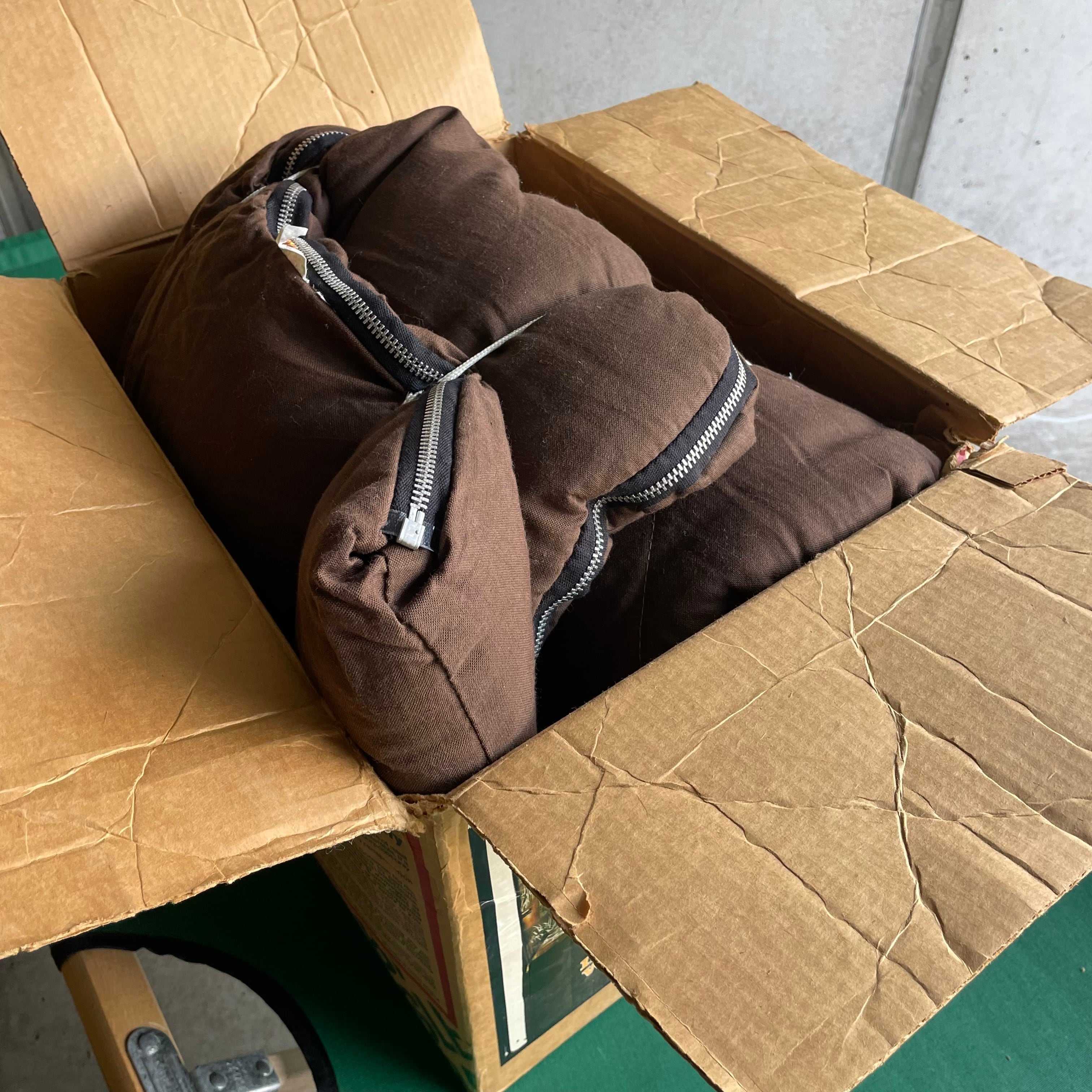 コールマン ビンテージ スリーピングバッグ ダックハント柄 ブラウン