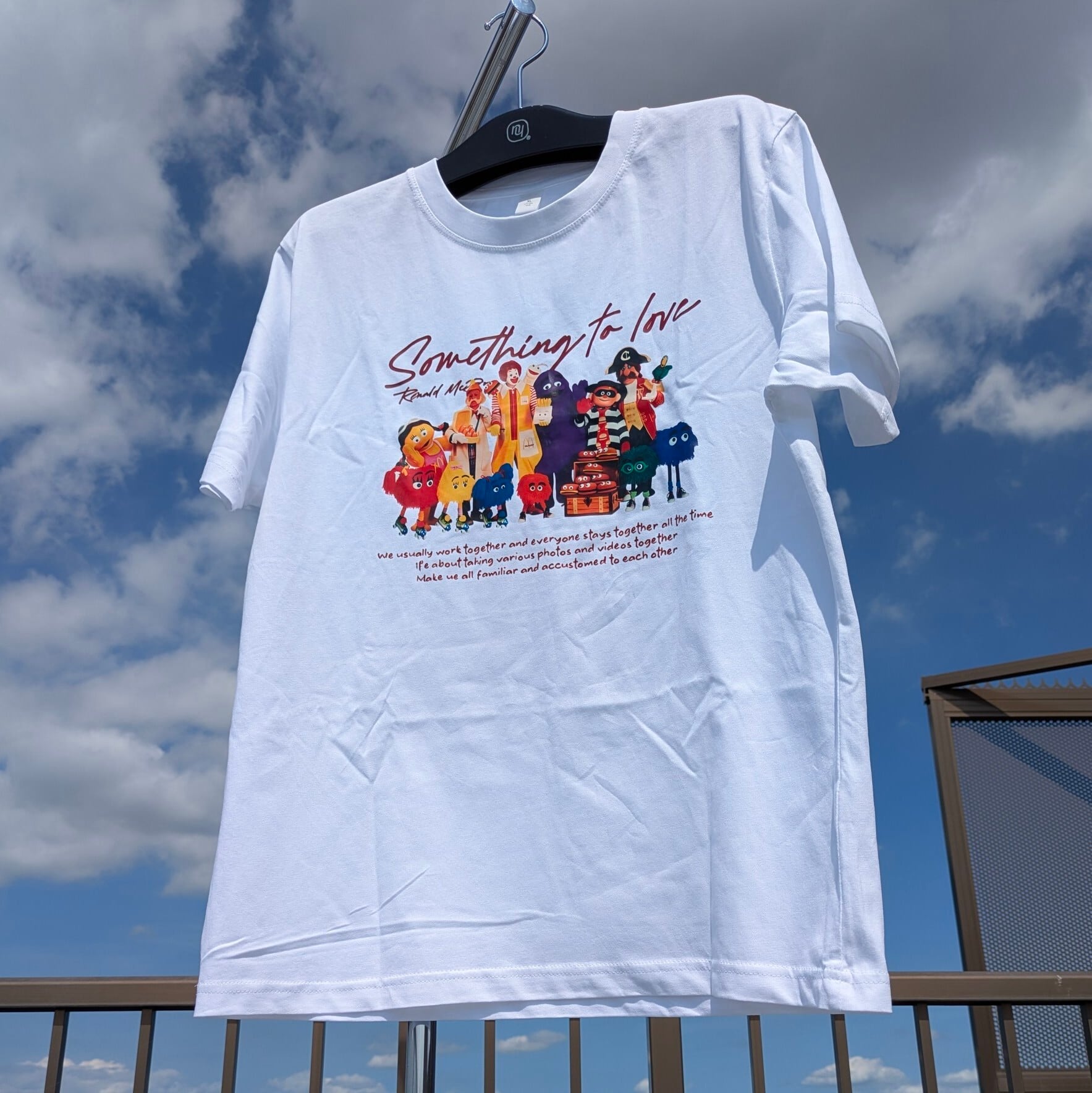 マクドナルド　tシャツ 企業 Tシャツ McDonald's ( マクドナルド )】『 Something to love 』Tシャツ