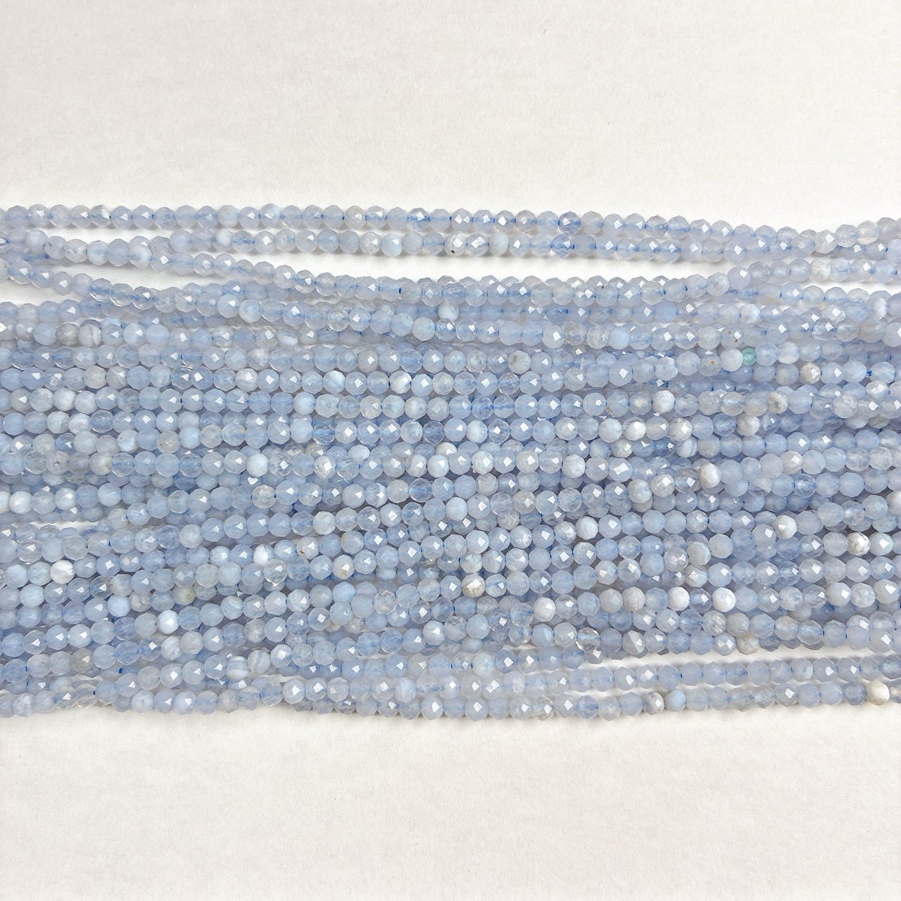 ブルーレースアゲート ラウンド ブルー 3mm | K0009