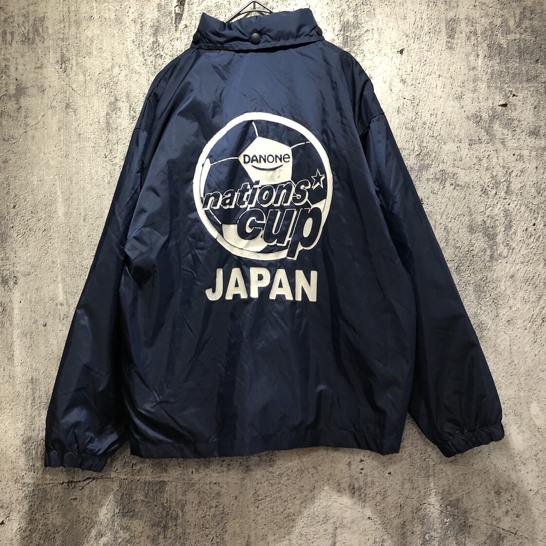 アディダス 万国旗タグ ナイロンジャケット 90s ダノン