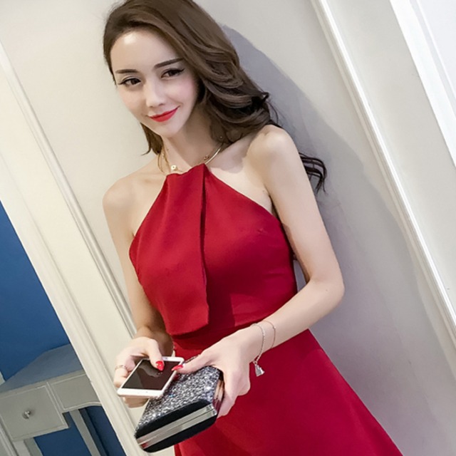 ナイトクラブ レディースドレス マシンハンギング ネックホルターストラップレススウィートドレスデザインスカート レディース ワイド カバーベリー ノーブルレディ 送料無料 ミディアムワンピース ひざ丈 花柄 フレア 二の腕カバー ゆったり ビッグサイズ 大きいサイズ スリット サイドスリット カジュアル ラフ 体系カバー 着痩せ 無地 レトロ シンプル お洒落 おしゃれファッション コーデ スタイル 休日 韓国 ファッション モダン キュート セクシー インスタ映え 大人女子