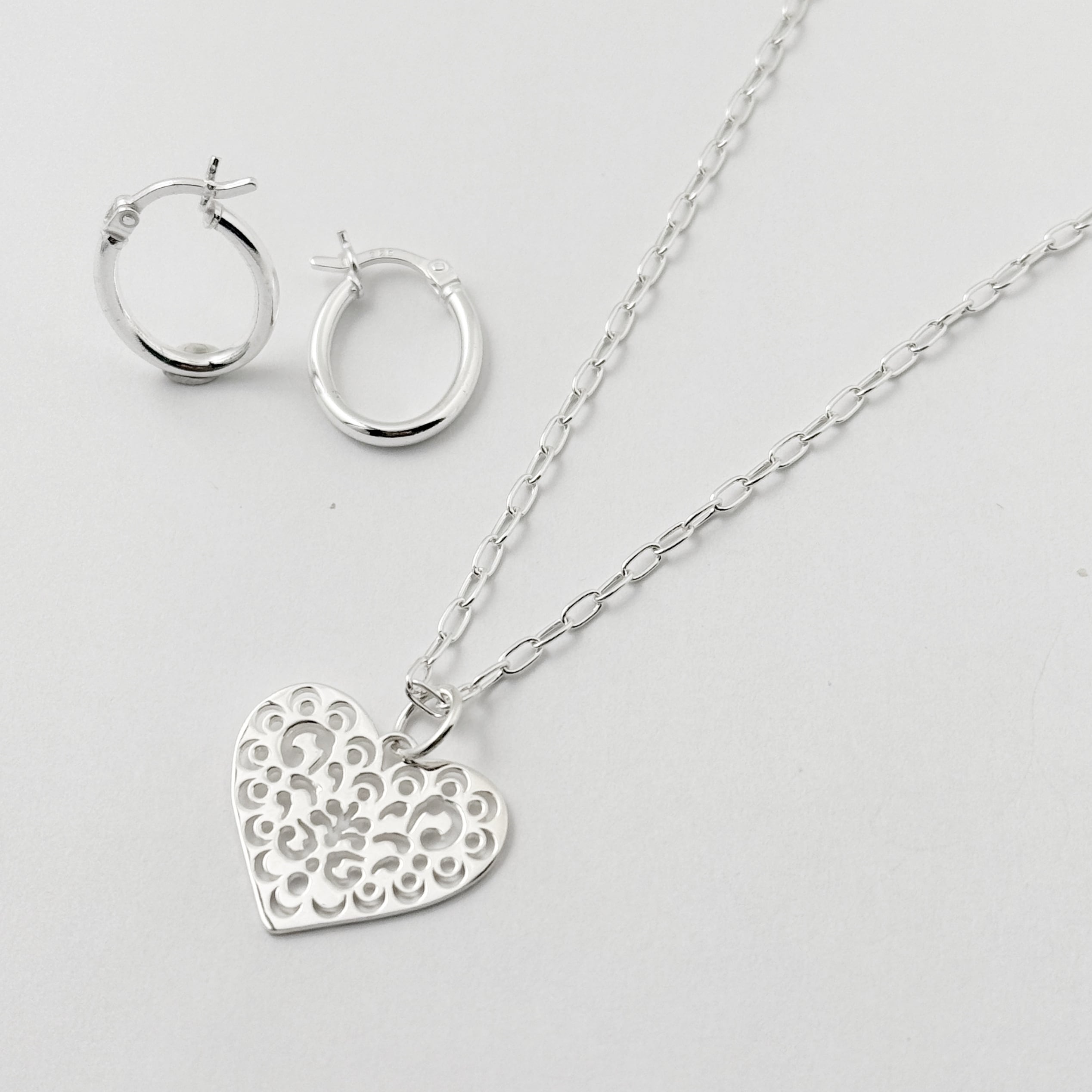 スカシ ハート プレート ネックレス ◇◇ | 【公式通販】鎌倉の