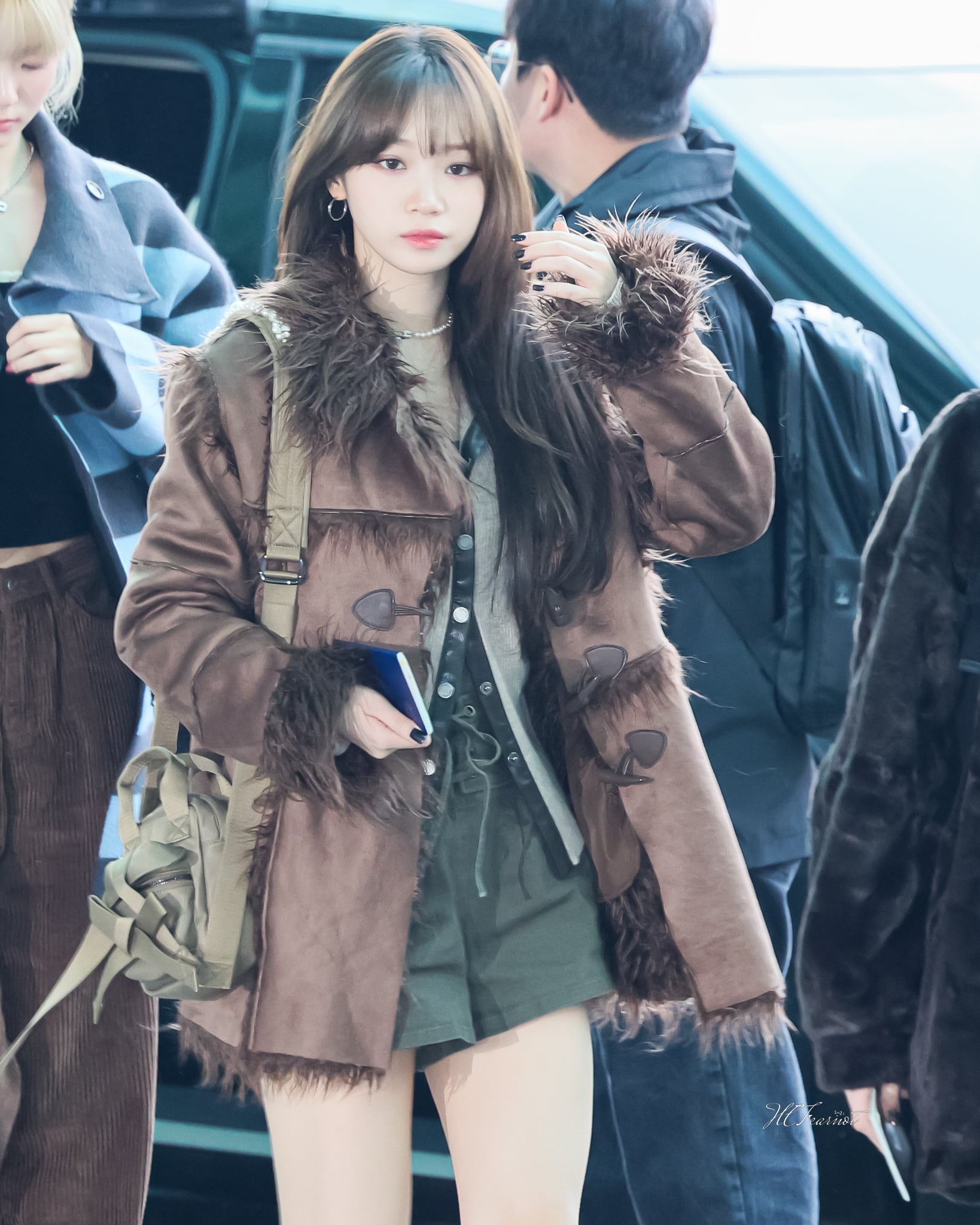 ☆LE SSERAFIM チェウォン 着用！！【BOHEMSEO】TURTLE NECK LEATHER