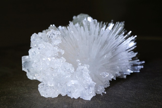 スコレサイト / アポフィライト  Scolecite / Apophyllite  884