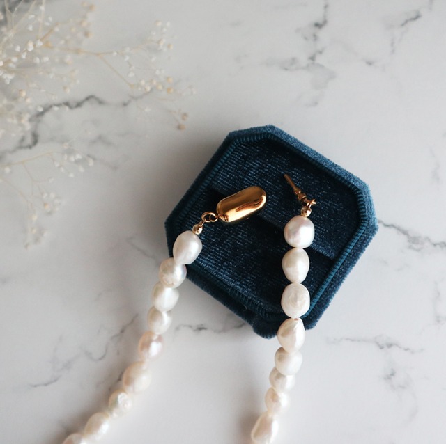 淡水パールのバロックネックレス　金アレ対応　淡水真珠