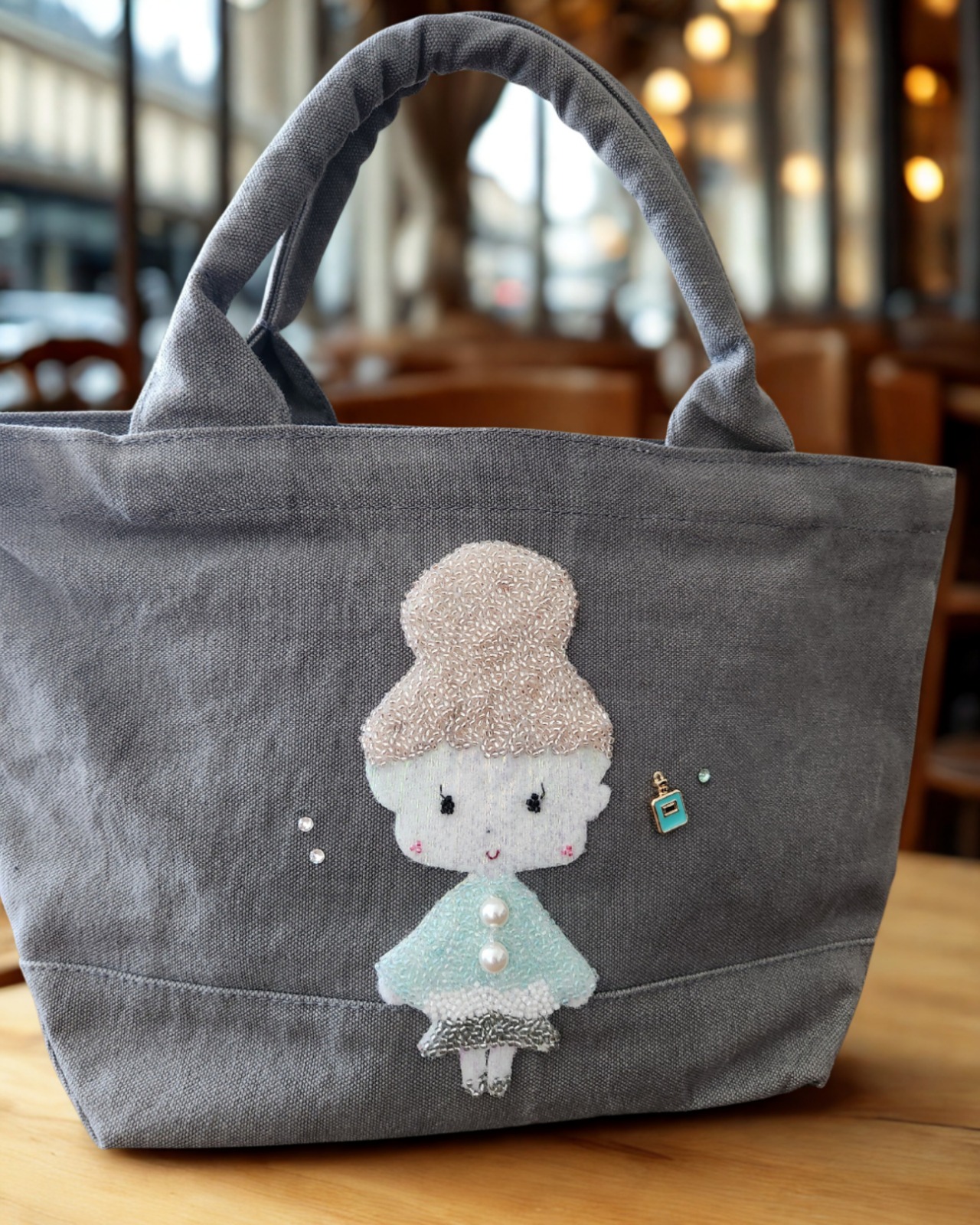 ♡ビーズ刺繍トートバッグ♡ グレー - 4