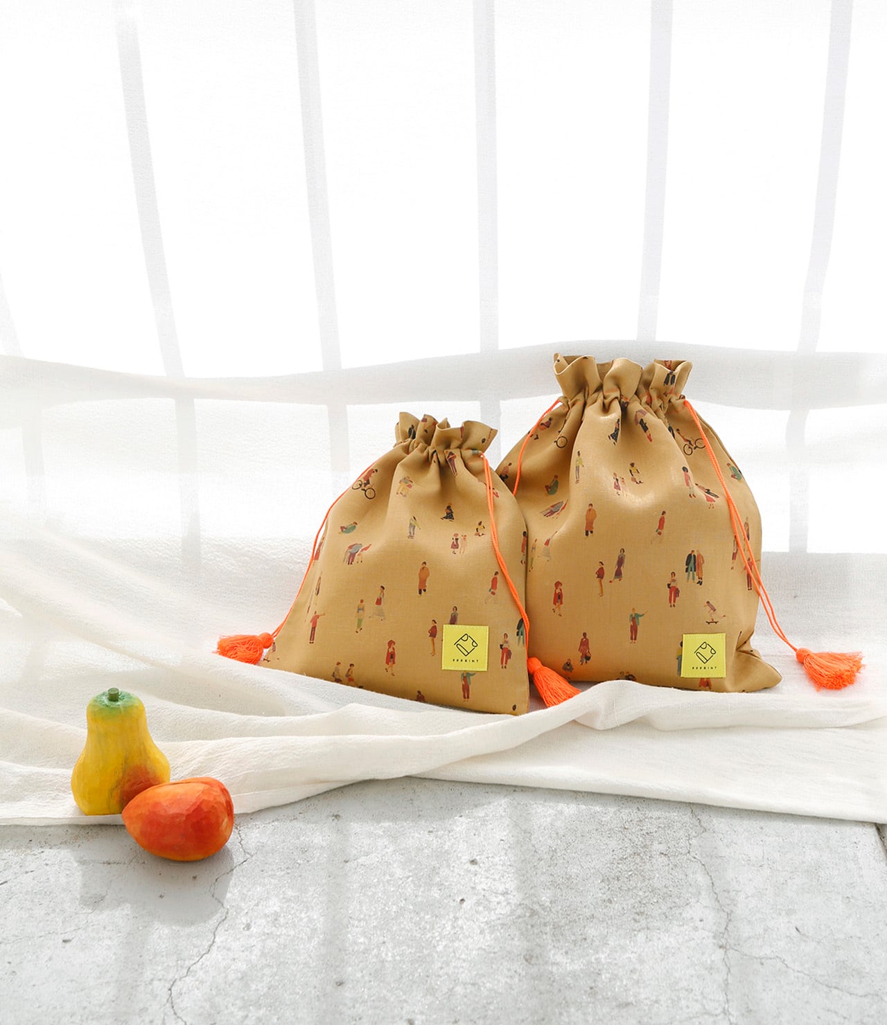 CITY DRAWSTRING POUCH / 巾着ポーチ BEIGE | ppprint CITY DRAWSTRING POUCH / 巾着ポーチ BEIGE | ppprint