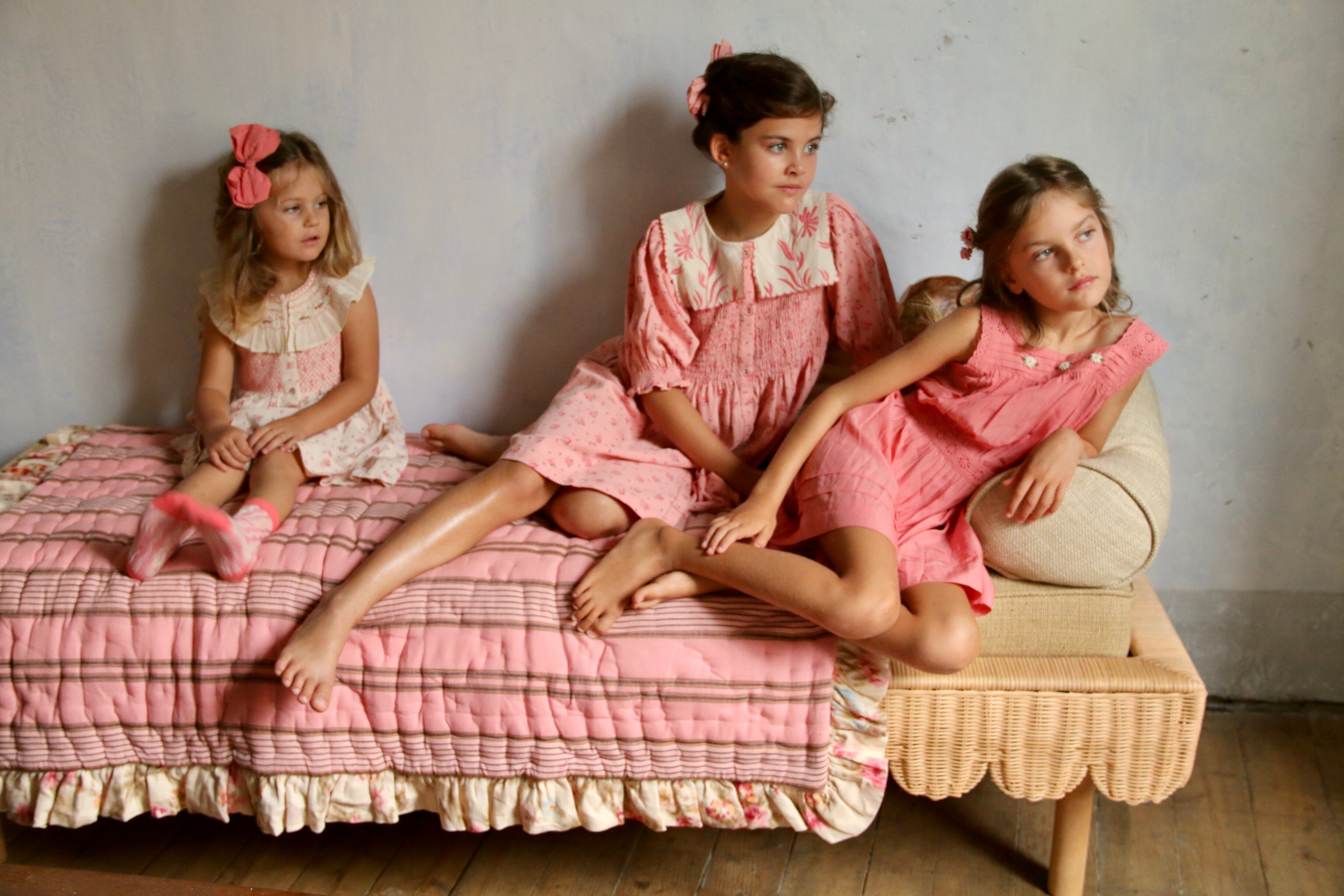 Bonjour Diary / Eleonore Dress - Dark Pink | aalto koti