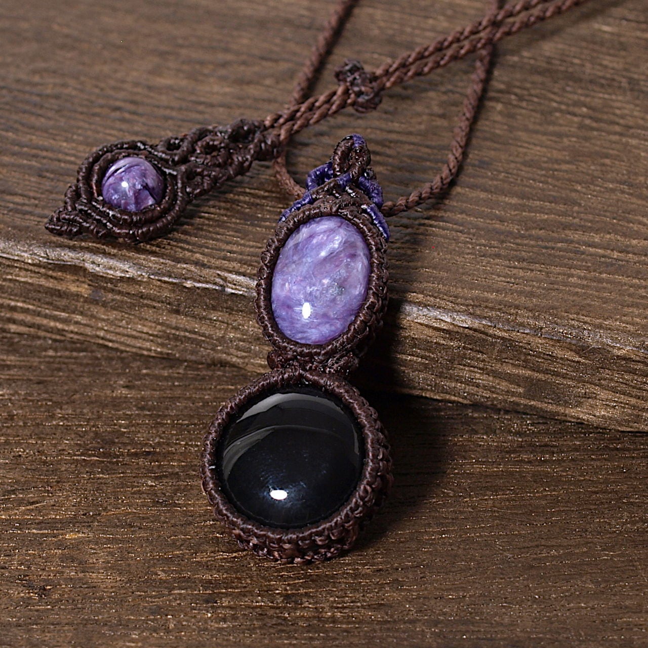 【一点物】チャロアイト+オニキス連結マクラメネックレスNo.2