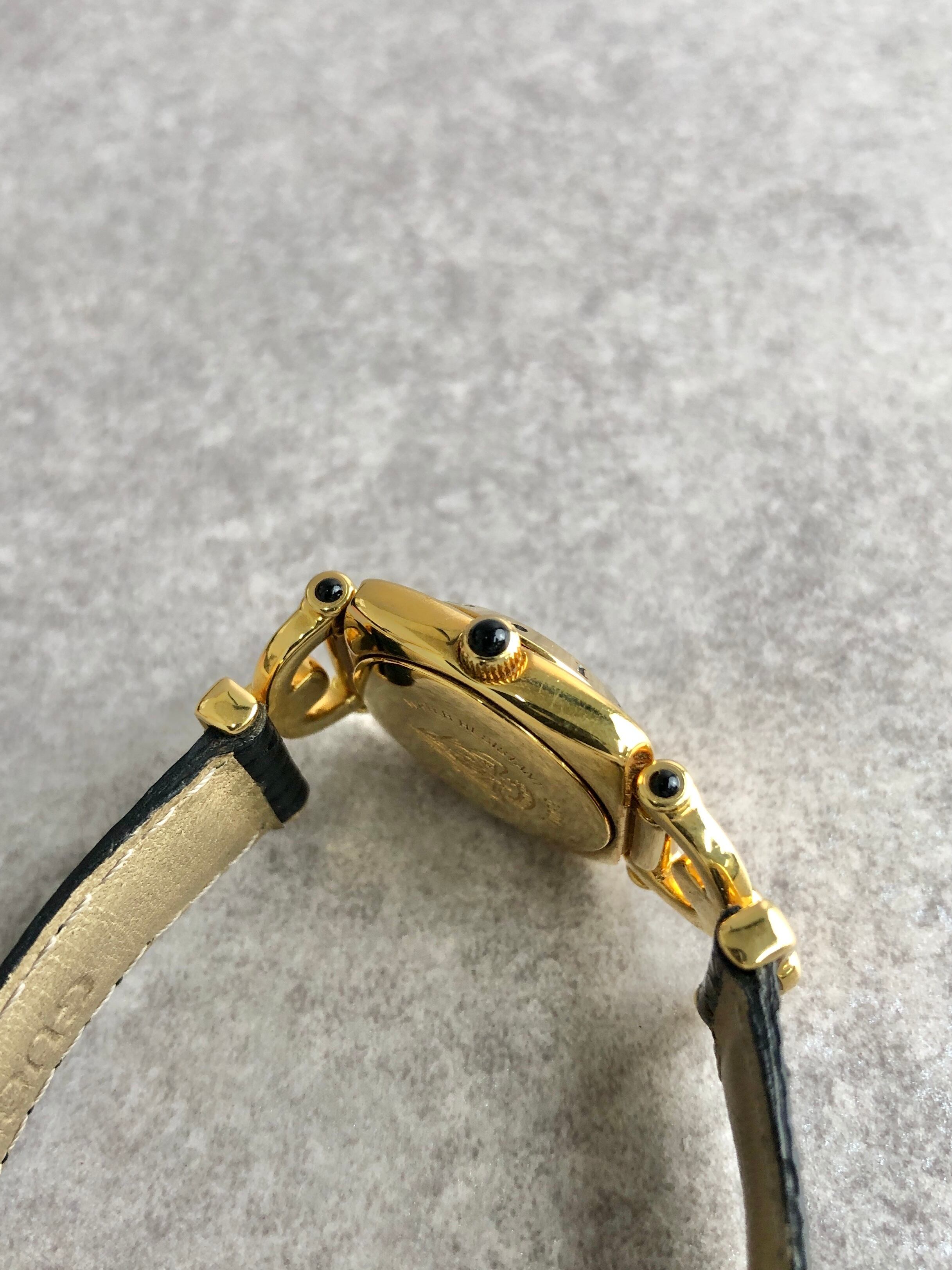 GUCCI グッチ 腕時計 ゴールド×ブラック ステンレススチール 6300L
