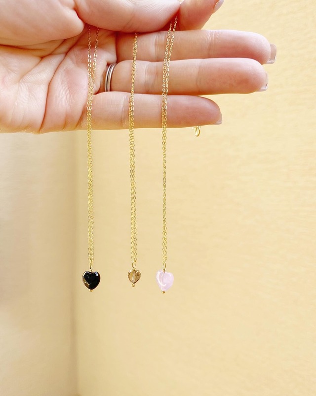 大人も気軽につけられる♡ハートネックレス