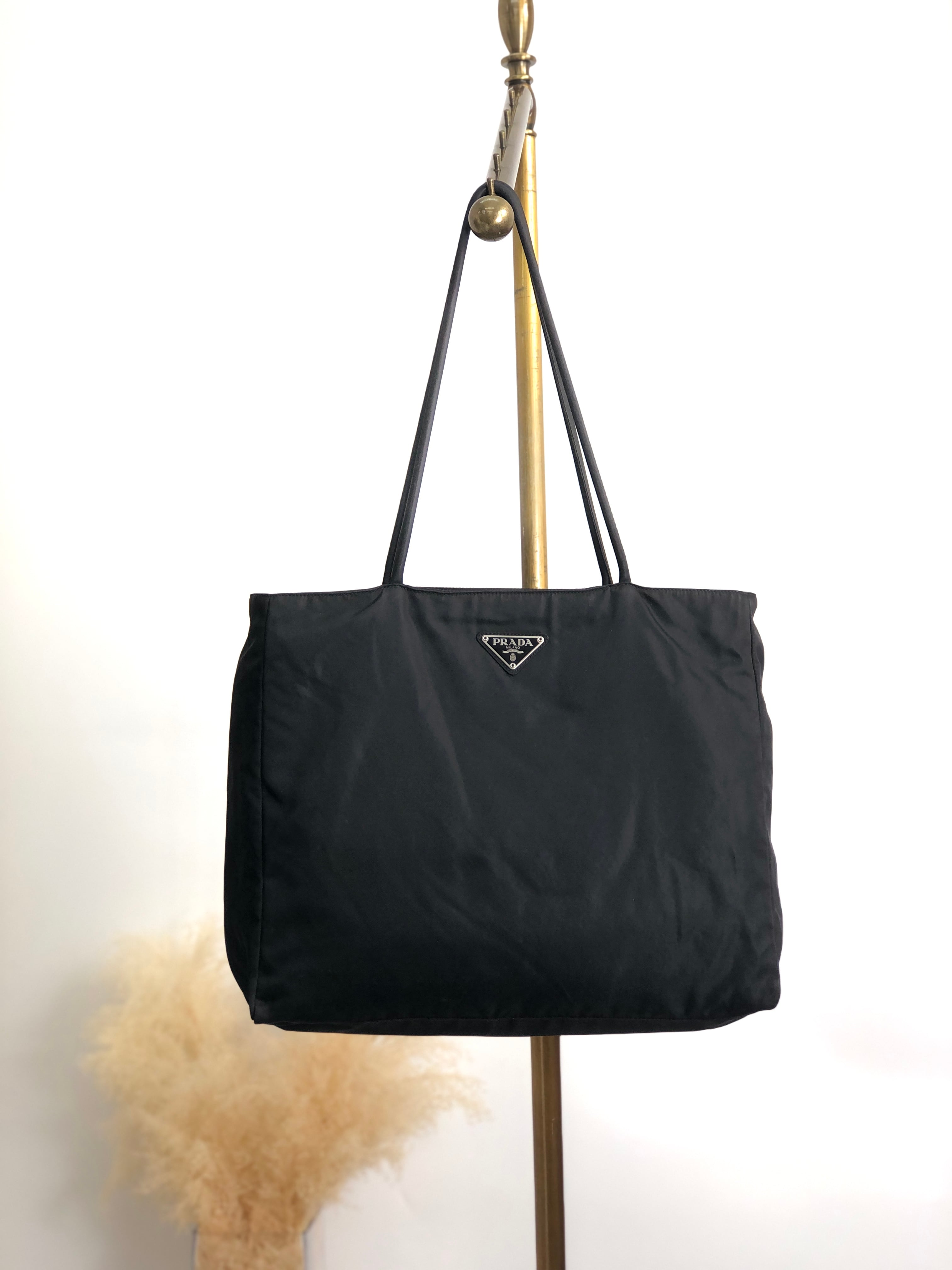 PRADA プラダ トートバッグ ブラック トライアングルロゴ ナイロン